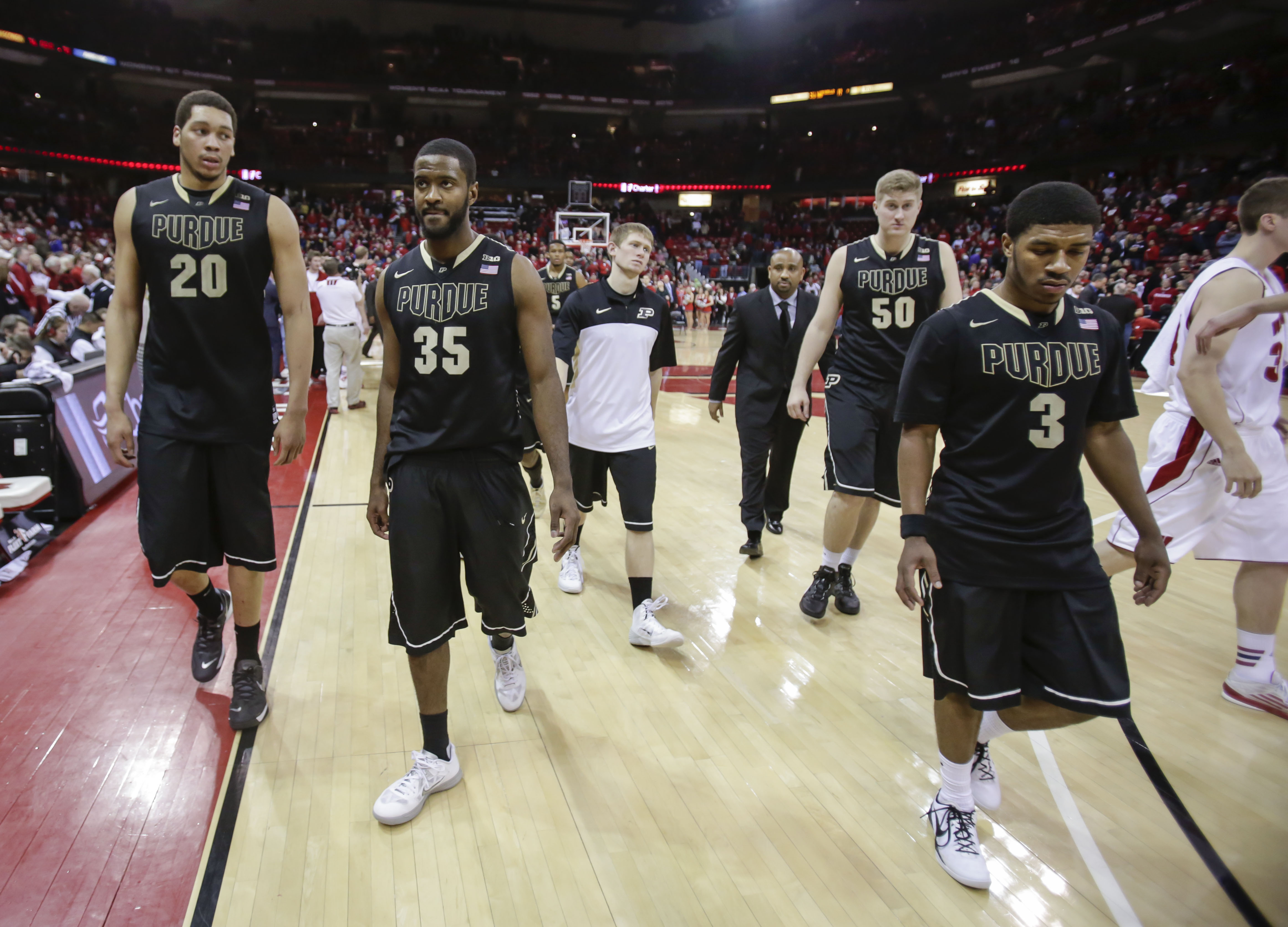 Purdue loses again, falls 76-70 to No. 9 Wisconsin