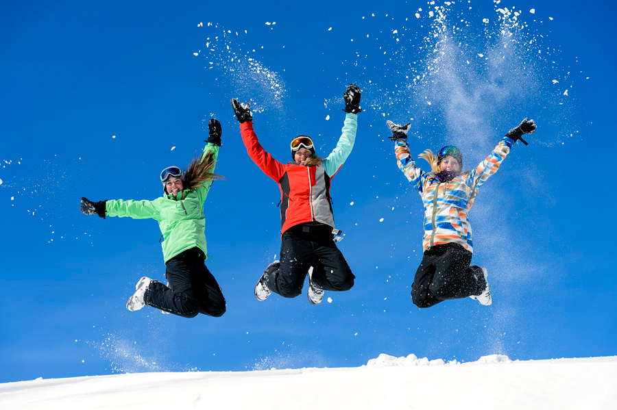 The Intrawest Passport™ First-Ever Ski Pass to Redefine “Family Pass” and Offer Free Skiing to Children 12 and Under