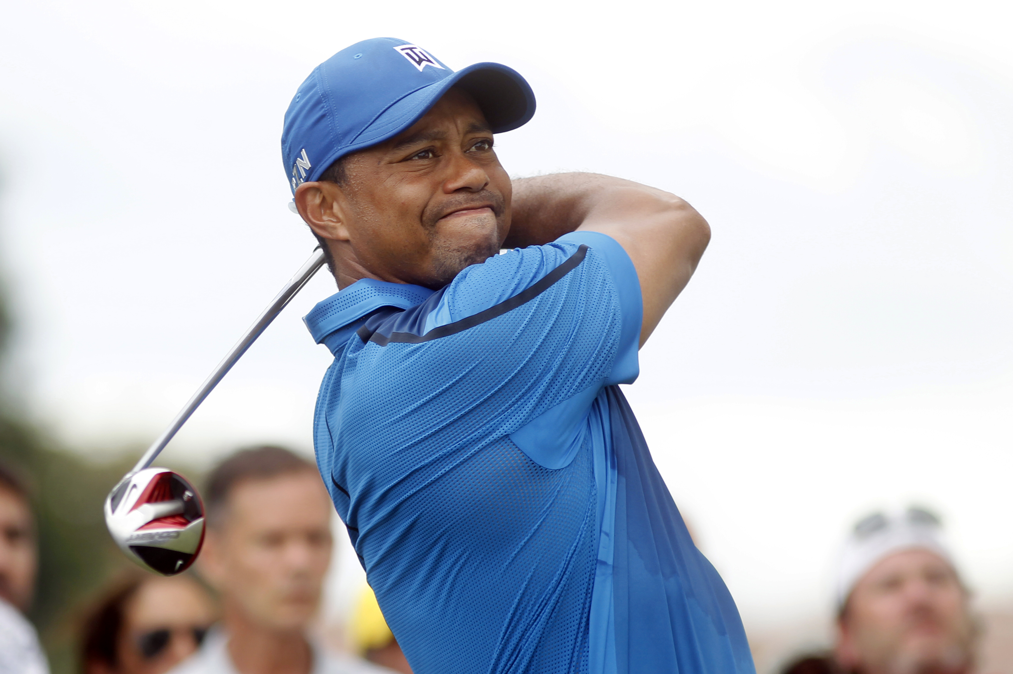 A slow start for Woods, and the tournament