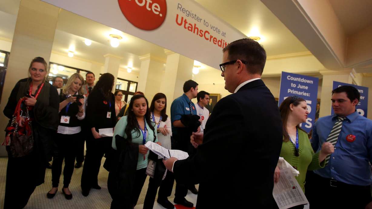 Buscan romper récord de voto hispano en Texas