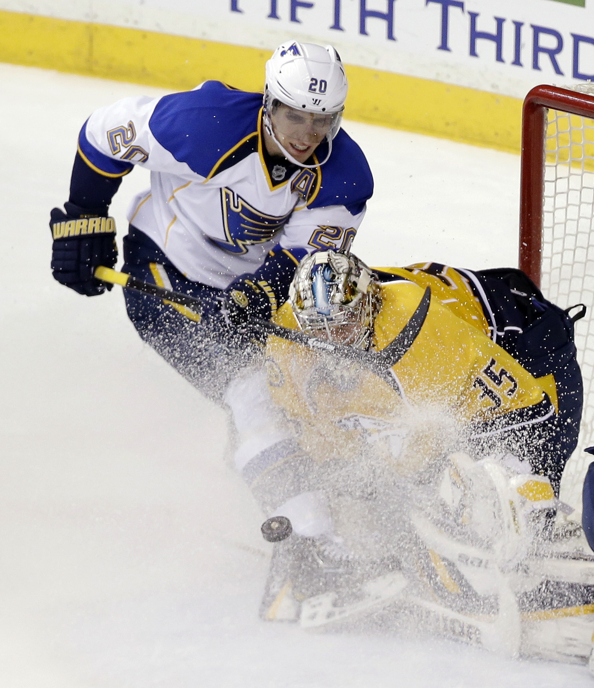 Cole's goal, assist lead Blues over Predators 2-1