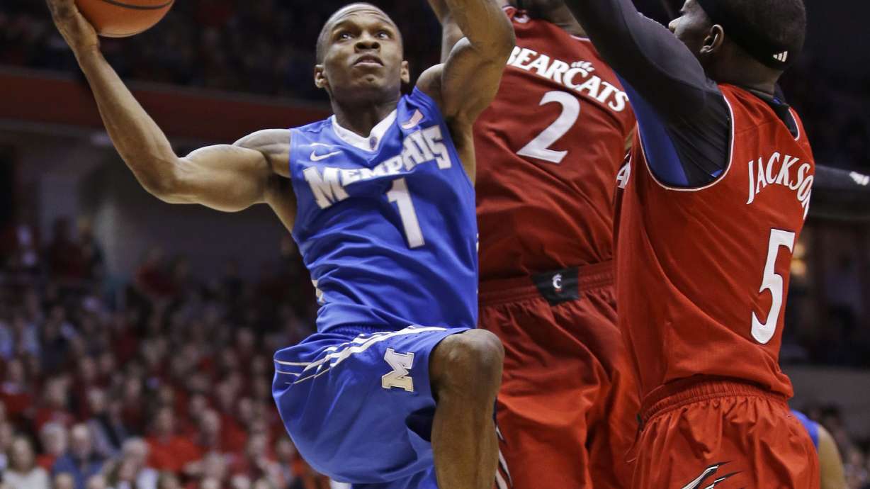 No. 15 Cincinnati beats No. 20 Memphis 97-84