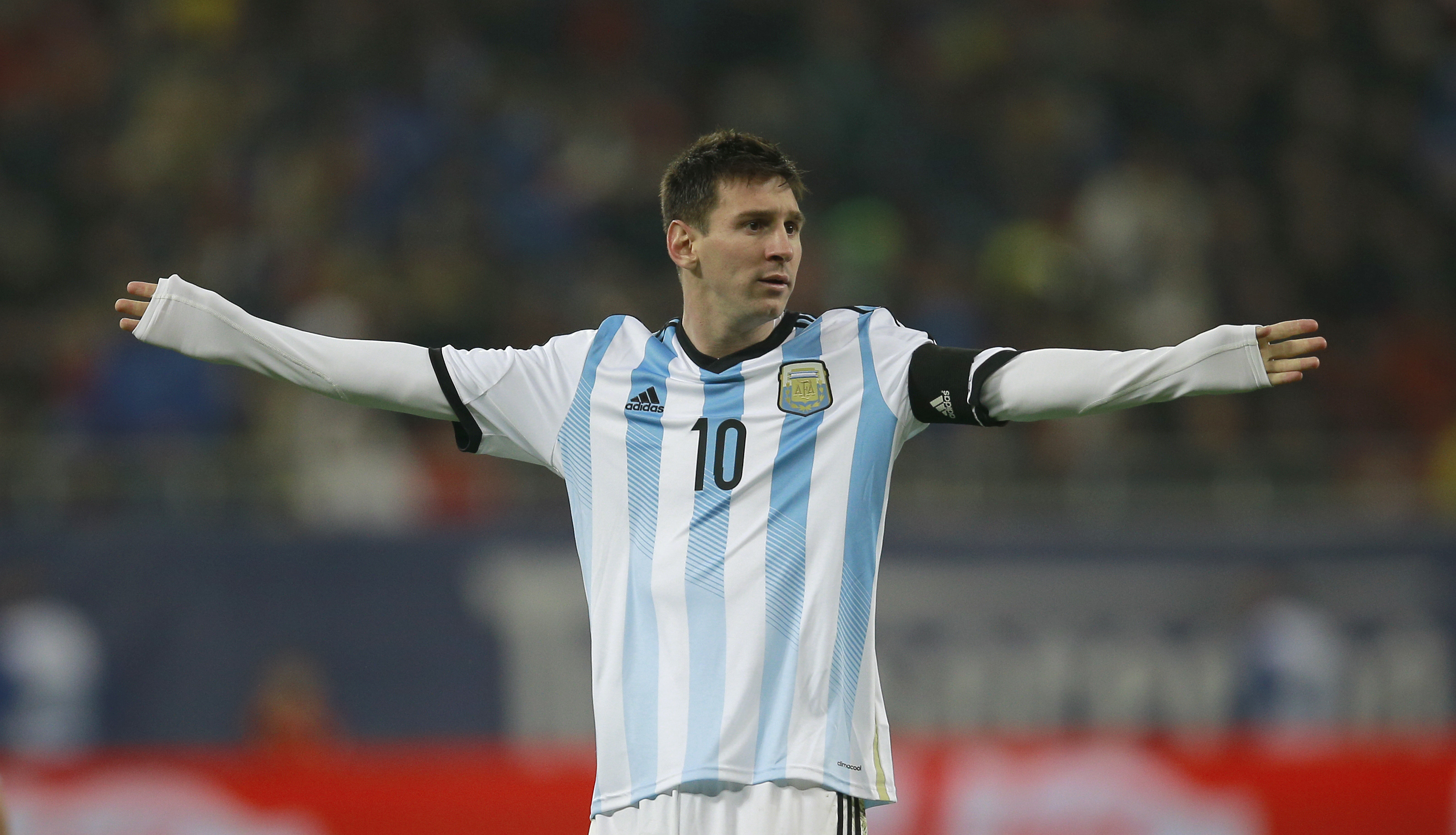 Barcelona coach says something is wrong with Messi