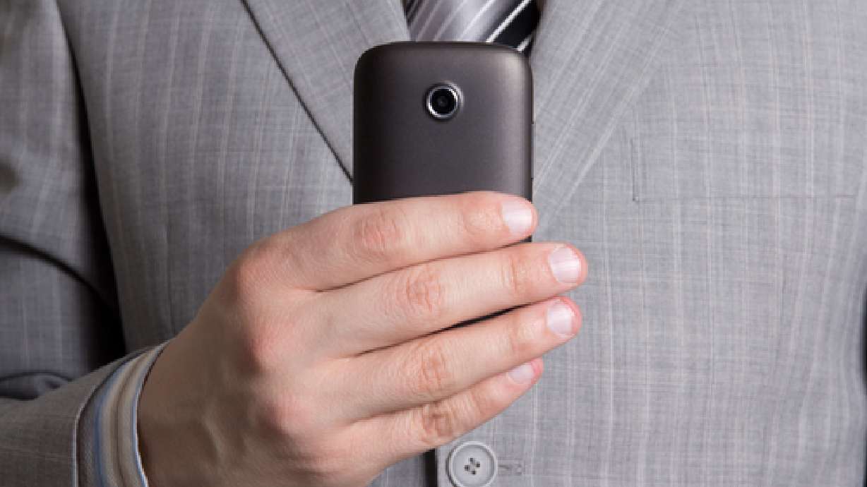 'Upskirt' ban in Massachusetts signed into law