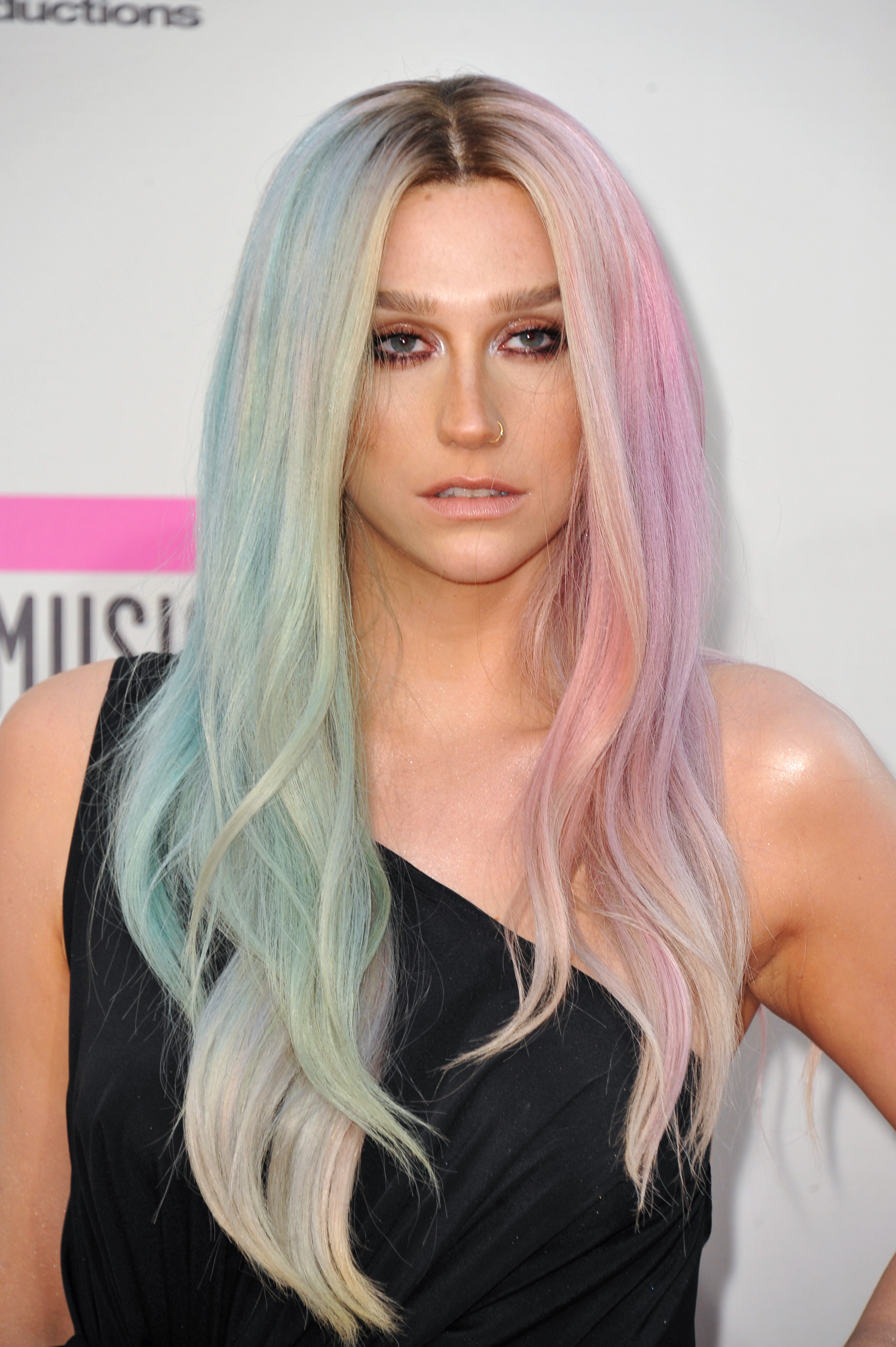Singer Ke$ha out of rehab for eating disorder