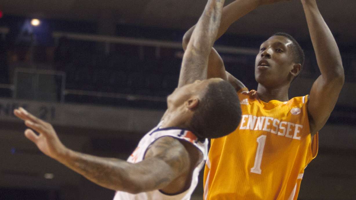 Surging Vols still fighting for NCAA invitation