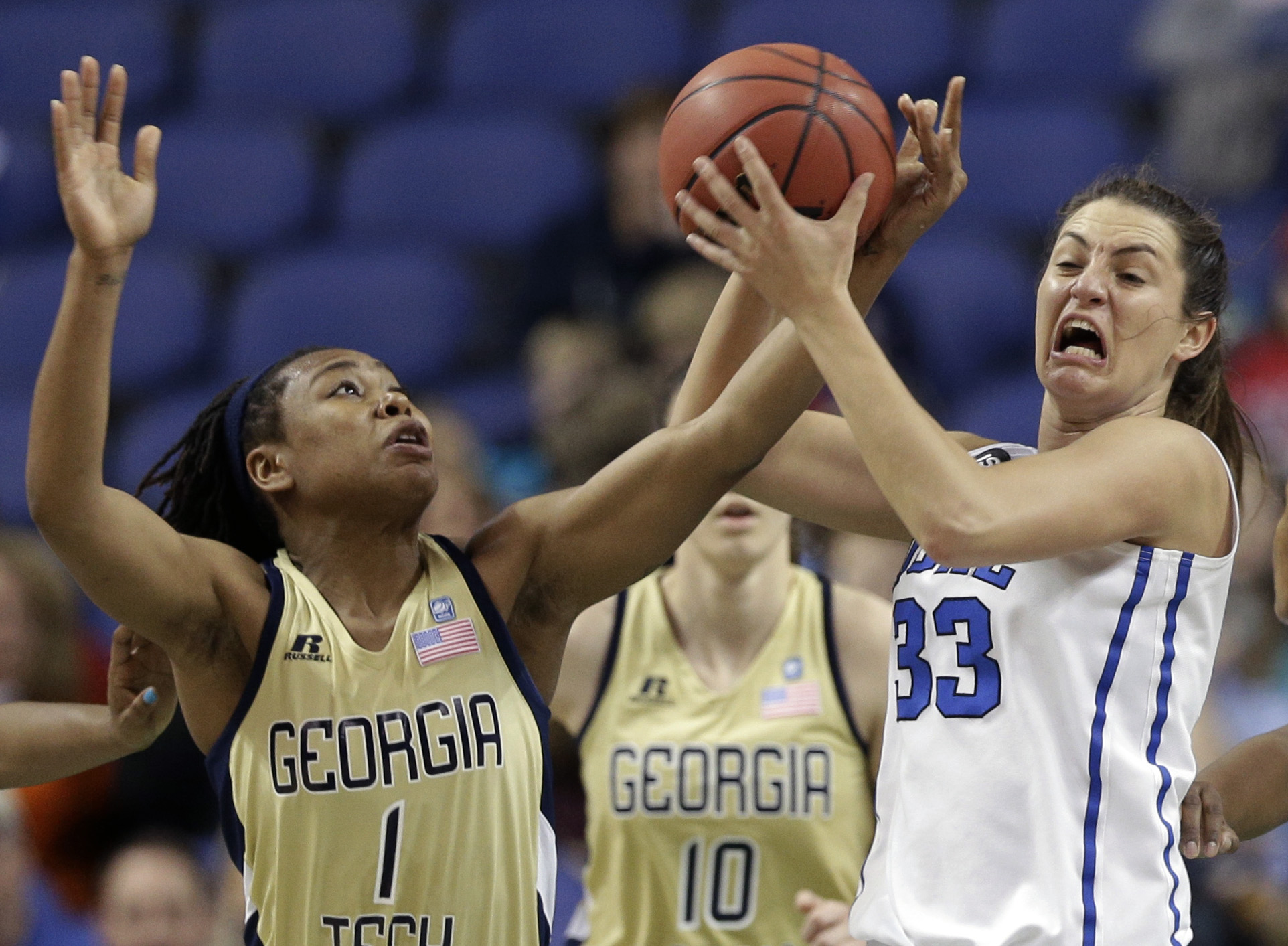No. 10 Duke beats Ga Tech 82-52 at ACC tourney