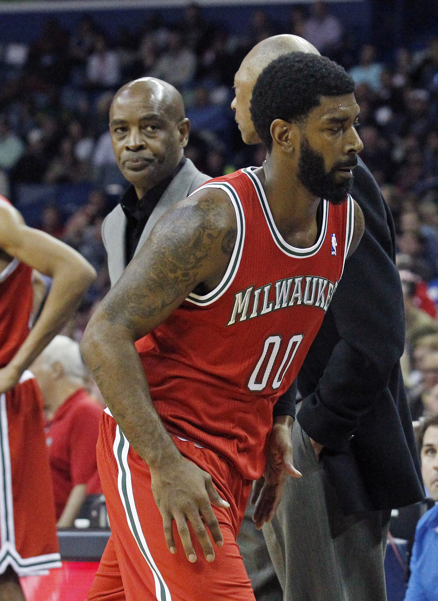 Bucks' Mayo ejected for flagrant foul