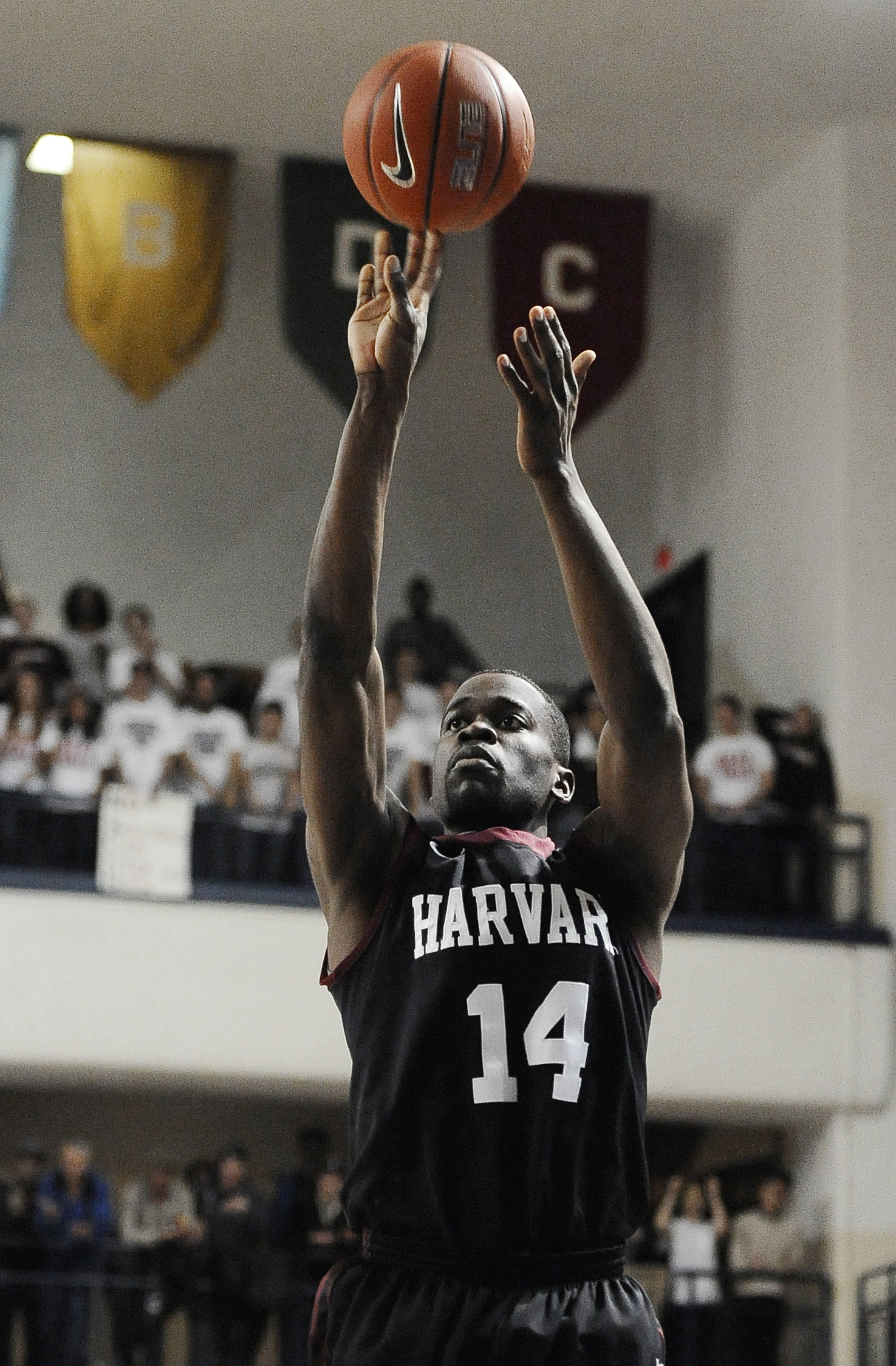 Harvard beats Yale 70-58 to earn NCAA berth