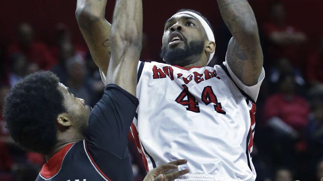 Rutgers makes No. 15 Cincinnati work for AAC crown