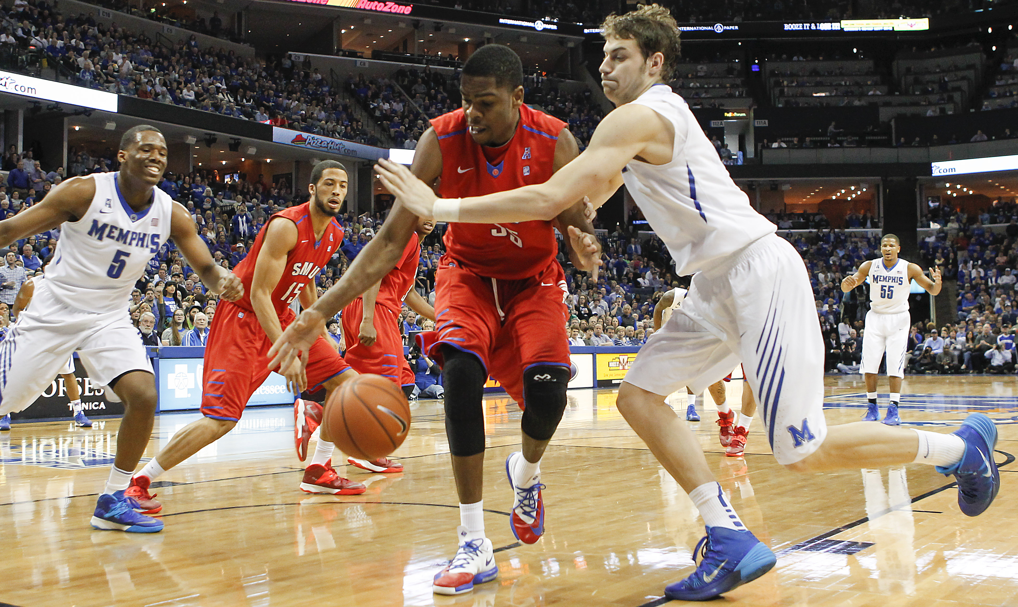 No. 18 SMU falters in 2nd half vs No. 20 Memphis