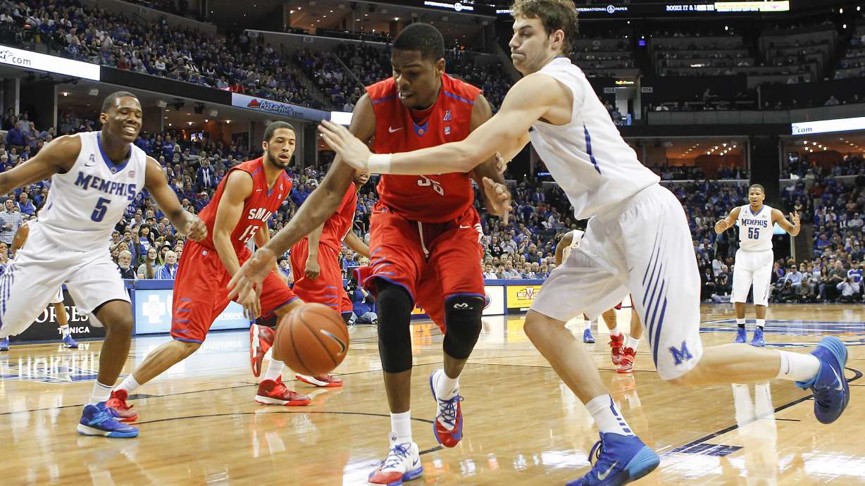No. 18 SMU falters in 2nd half vs No. 20 Memphis