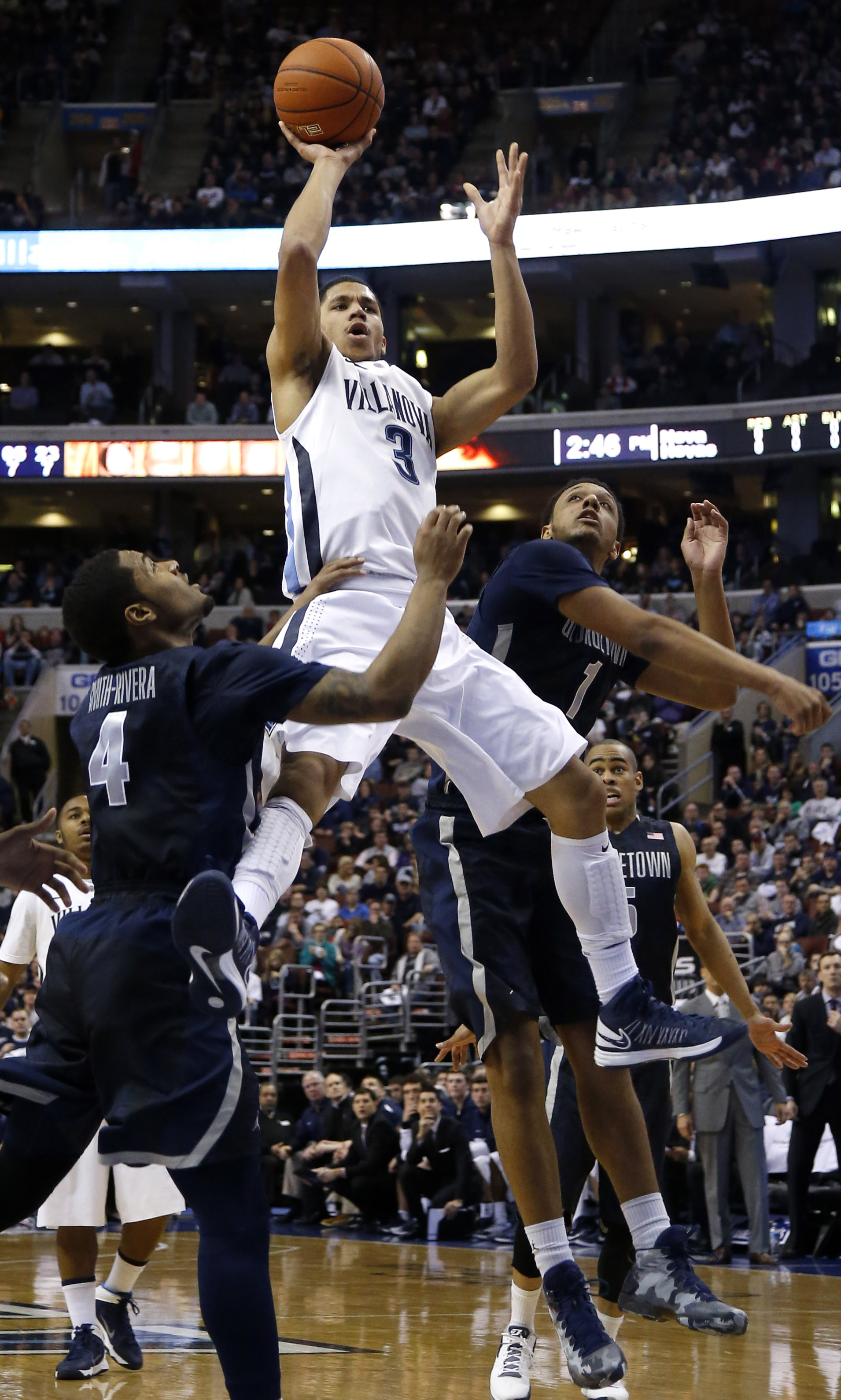 Hilliard leads No. 6 Villanova past Georgetown