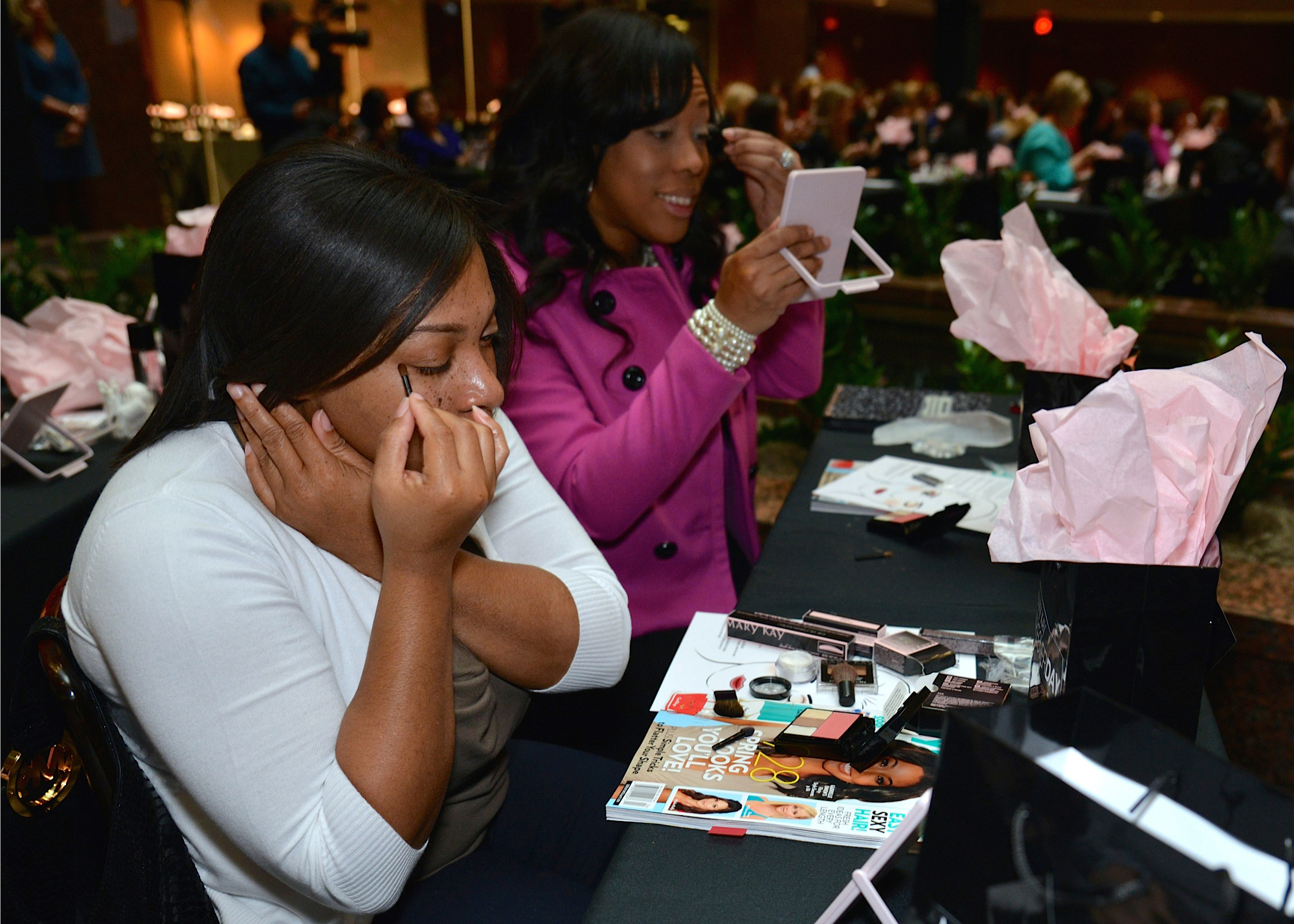 Mary Kay Rallies to Beat Last Year’s Record for the Most Makeovers in 24 Hours