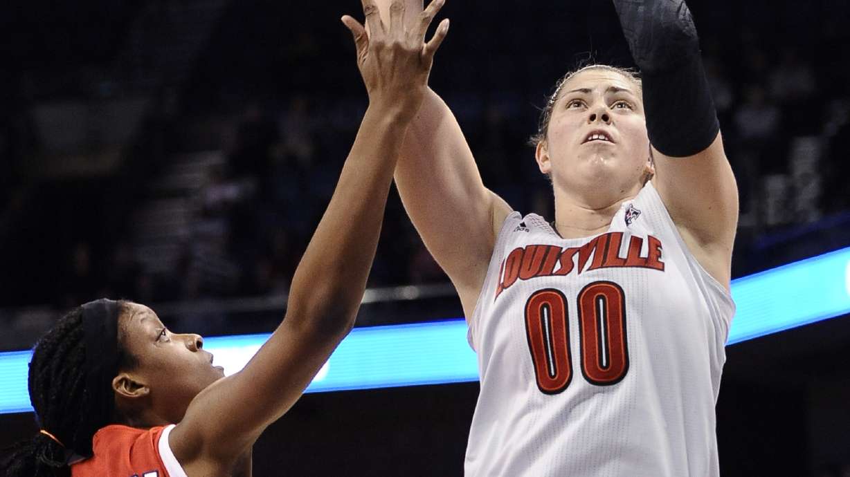 No. 3 Louisville women cruise to win over Houston