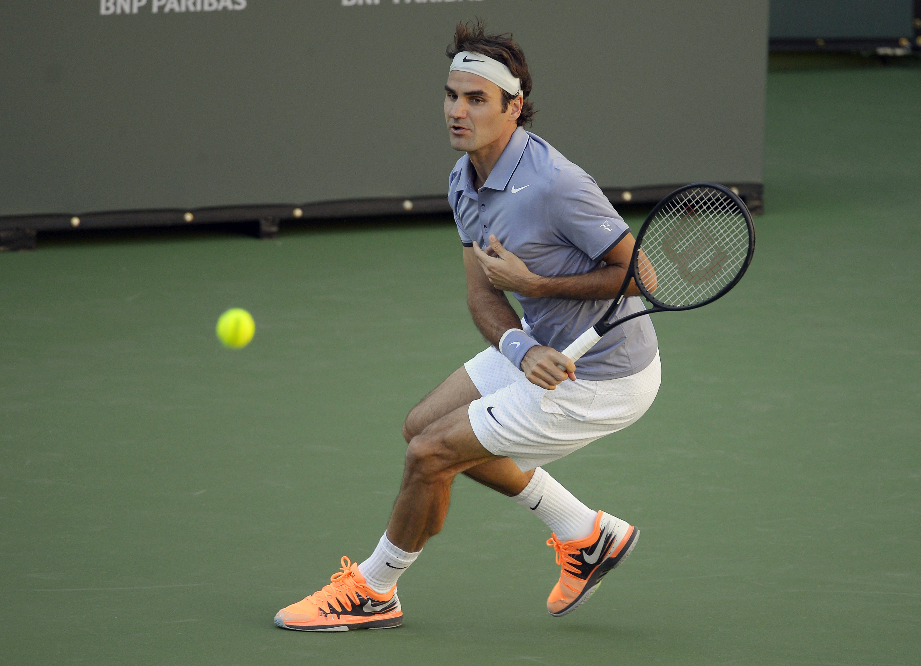 Federer, Murray advance at Indian Wells