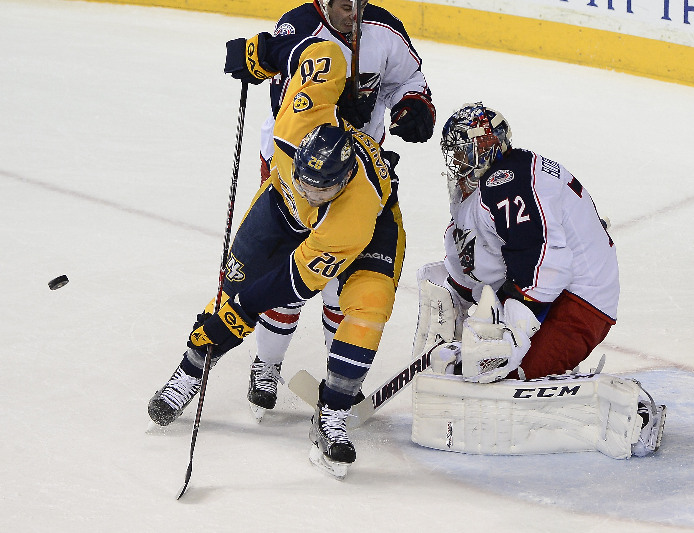 Anisimov, Bobrovsky lead Blue Jackets past Preds