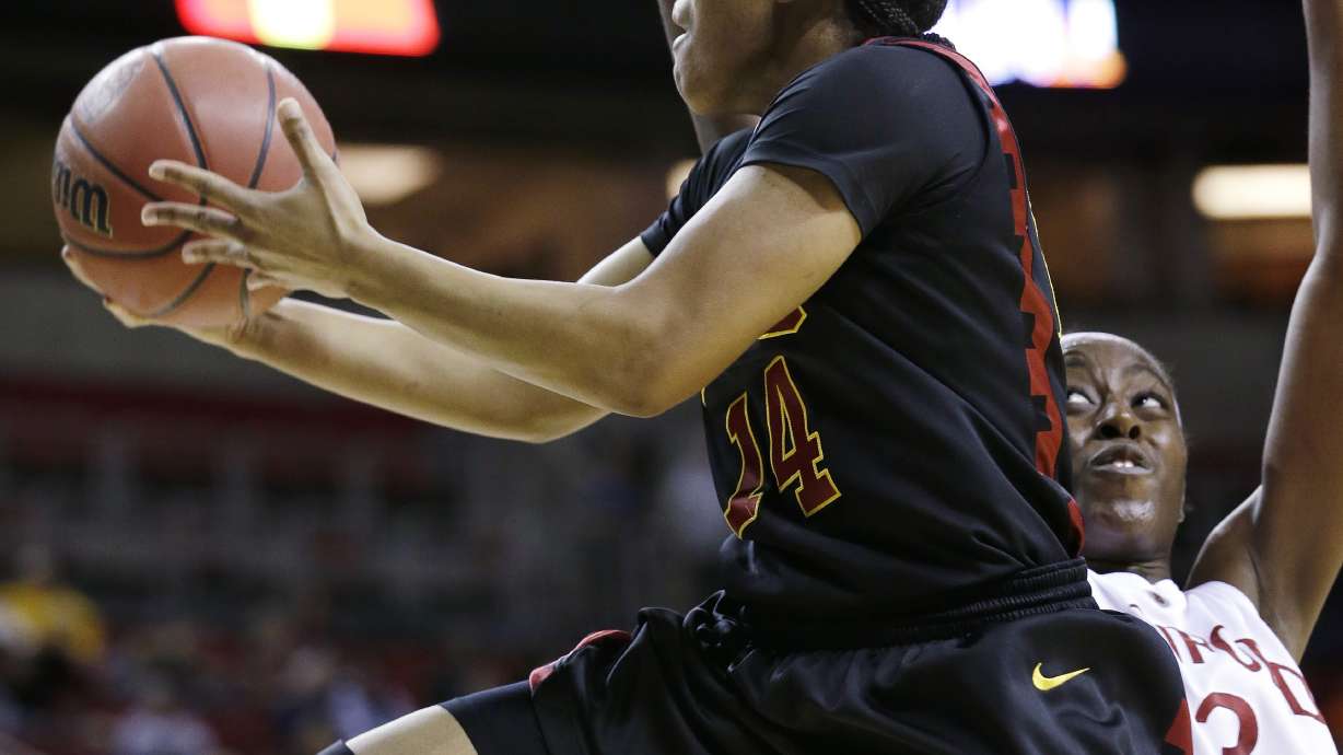 USC upsets No. 4 Stanford 72-68 in Pac-12 semis