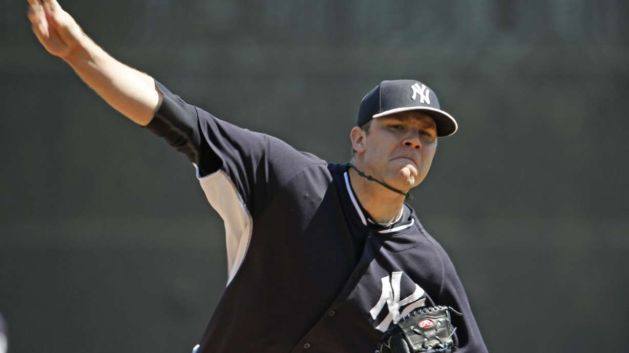Phelps has strong start, Yanks and Rays tie 3-3