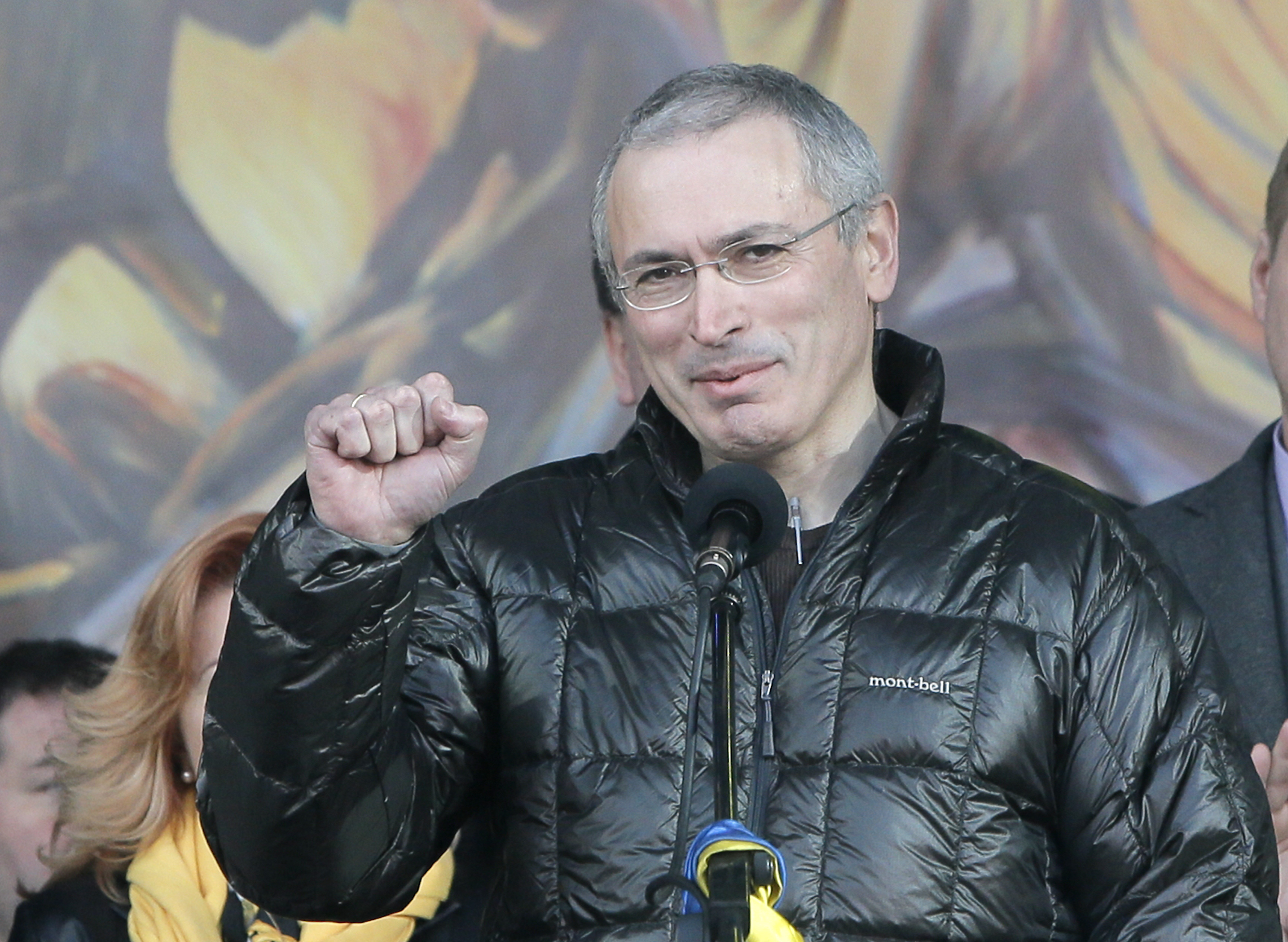 Khodorkovsky backs Ukraine's new leaders