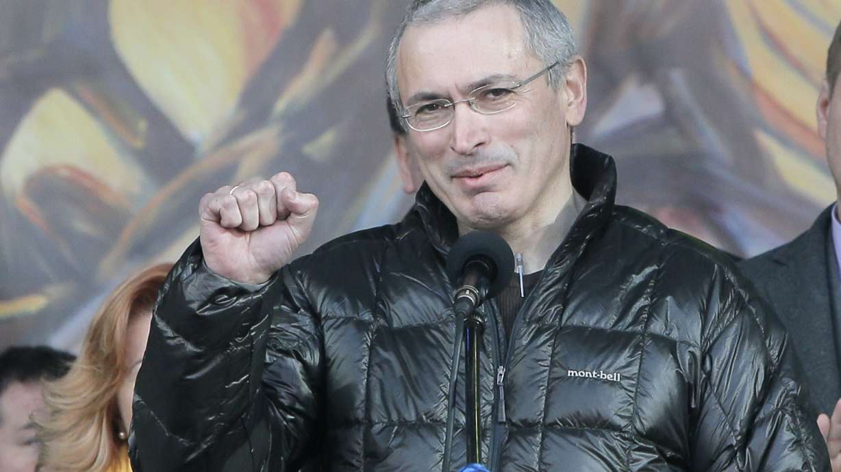 Khodorkovsky backs Ukraine's new leaders