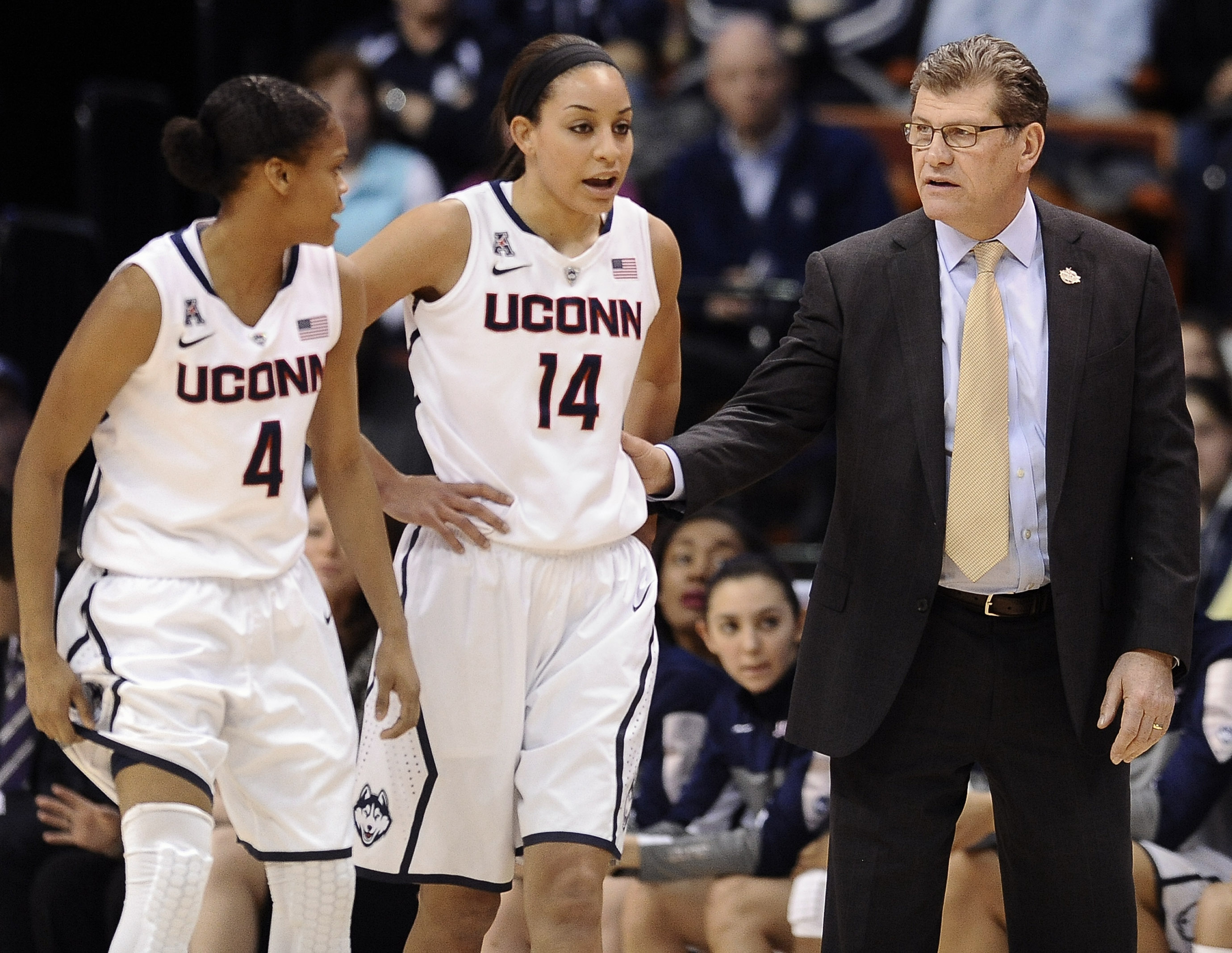 BALLOT BREAKDOWN: UConn still No. 1