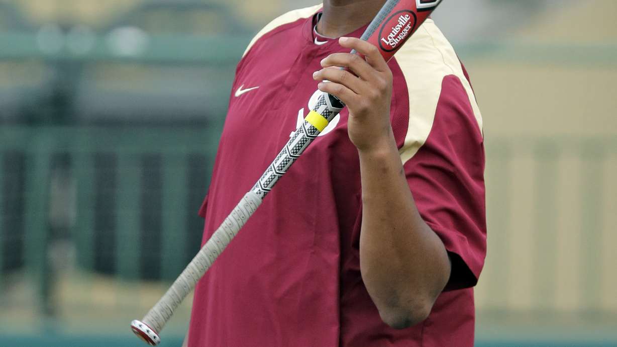 Heisman winner Winston gets first start of season