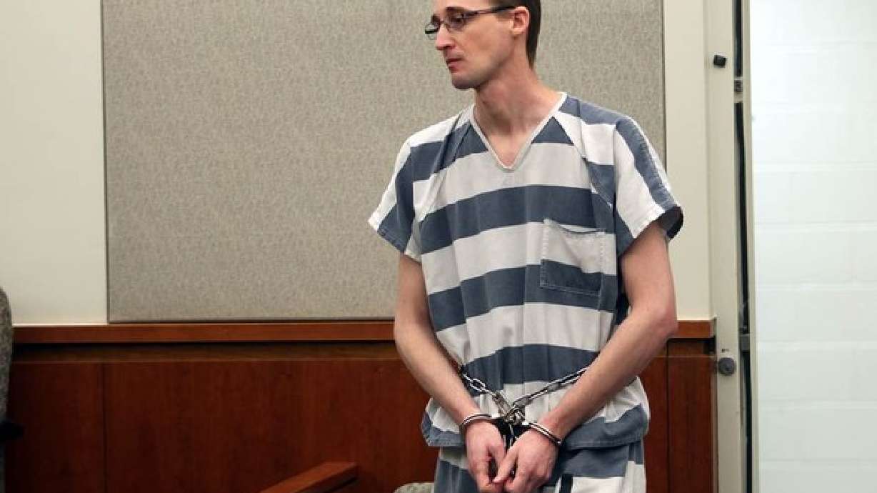 Judge sentences former therapist to 1 to 15 years in prison for sex abuse