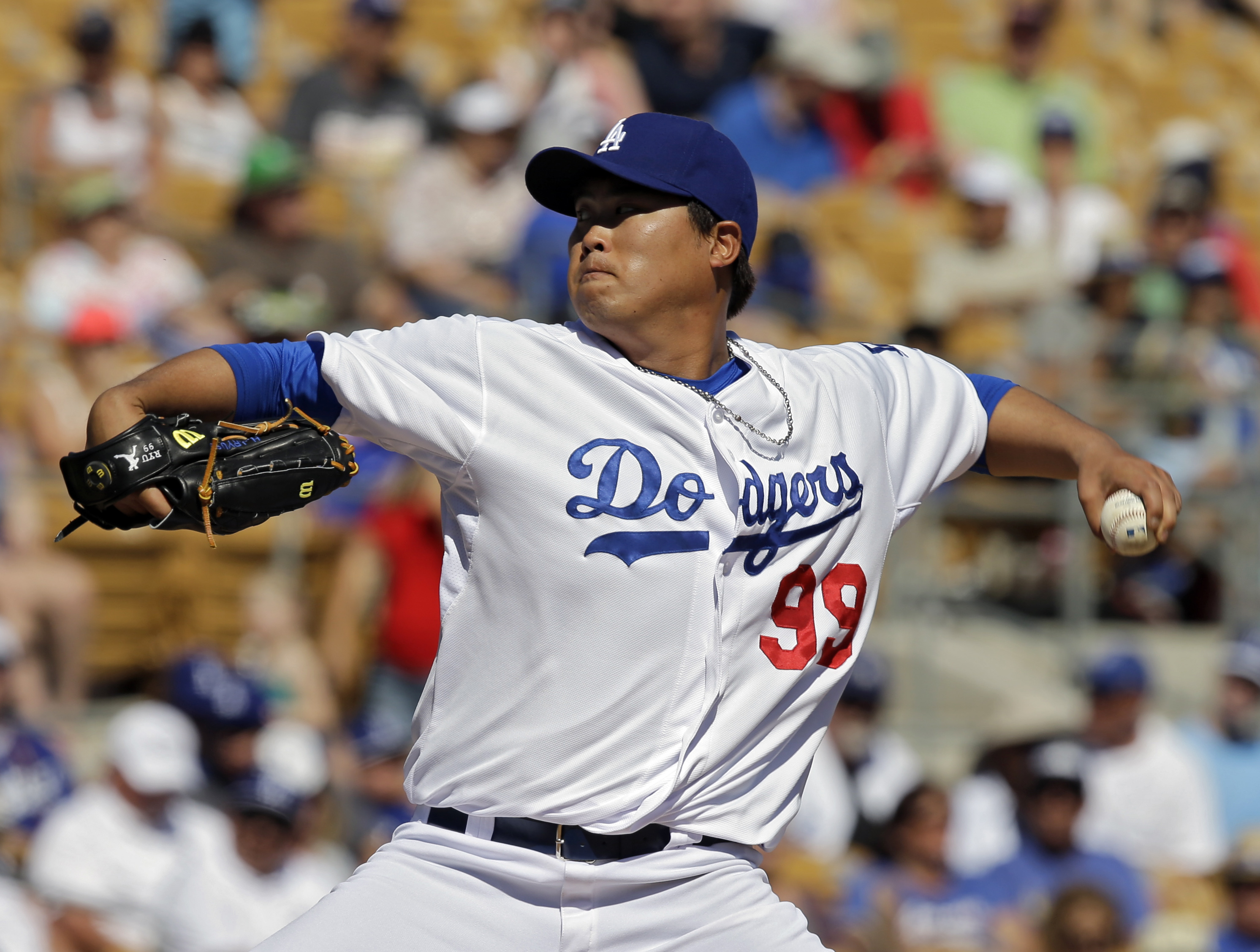 Ethier, Uribe HR in 1st vs Parker, Dodgers tie A's