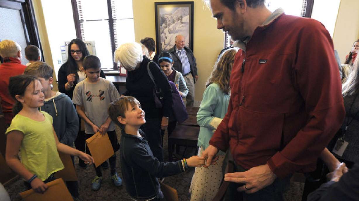 Student winners honored at Capitol for clean air project