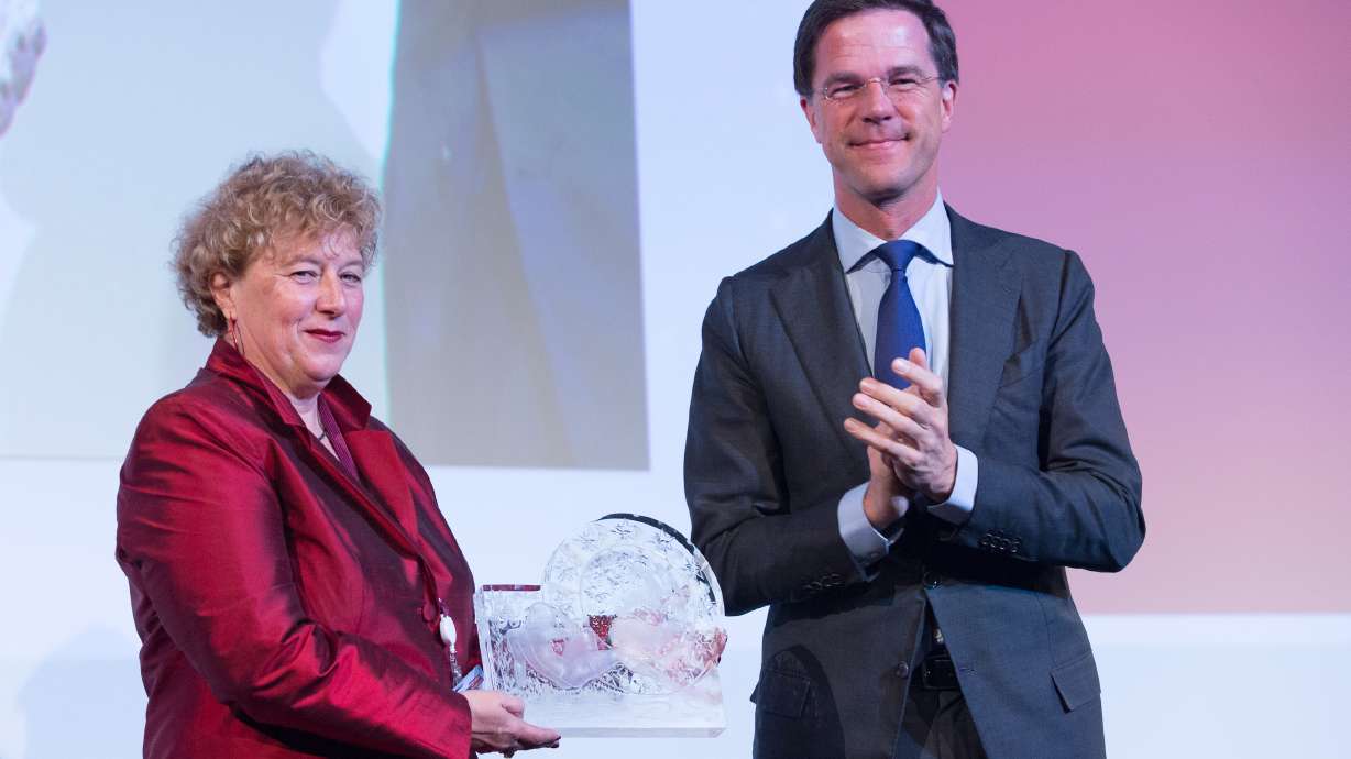 Laura van ‘t Veer, Ph.D., Honored as Inventor of MammaPrint Breast Cancer Test