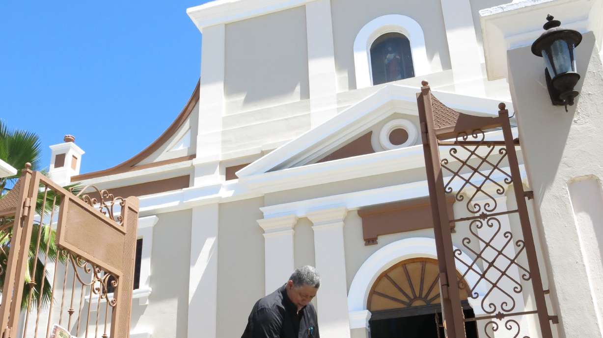 Abuse charges roil heavily Catholic Puerto Rico