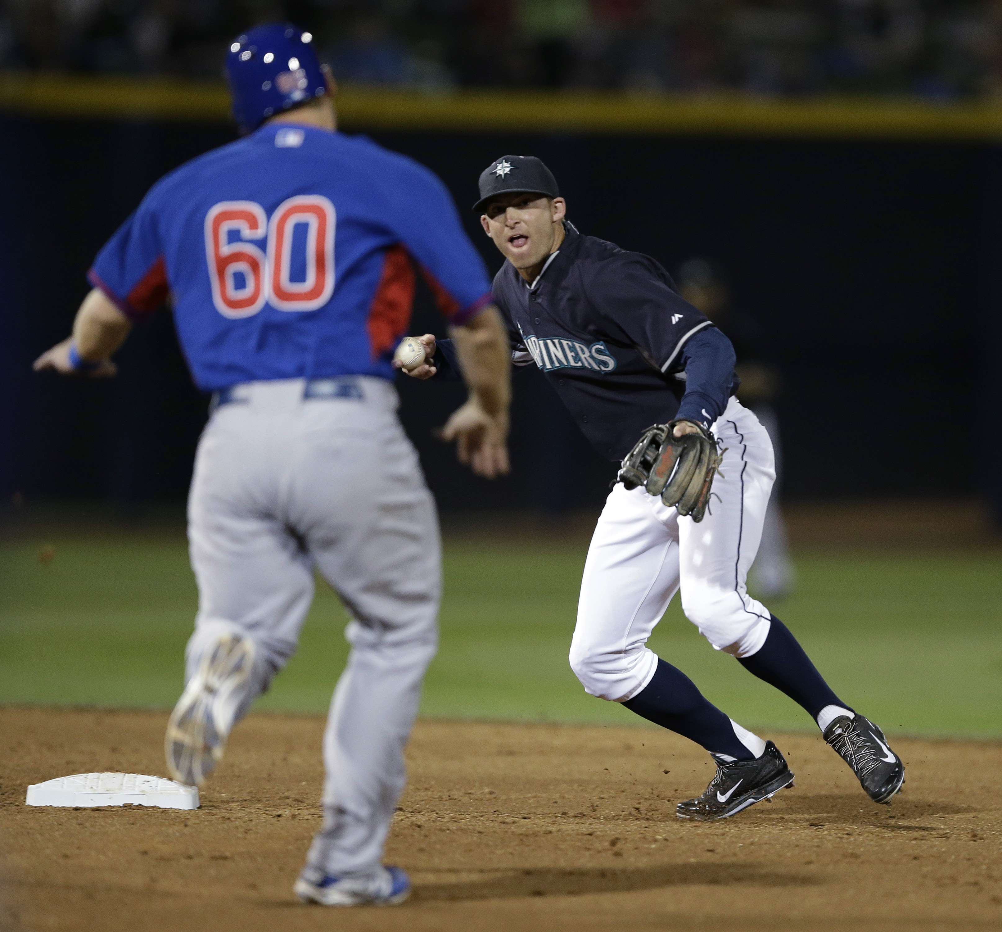 Mariners top Cubs 8-7 in 10 innings