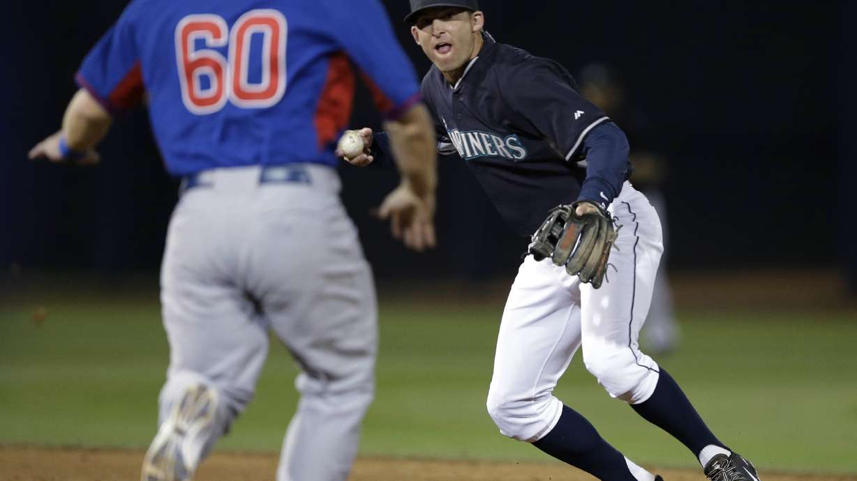 Mariners top Cubs 8-7 in 10 innings