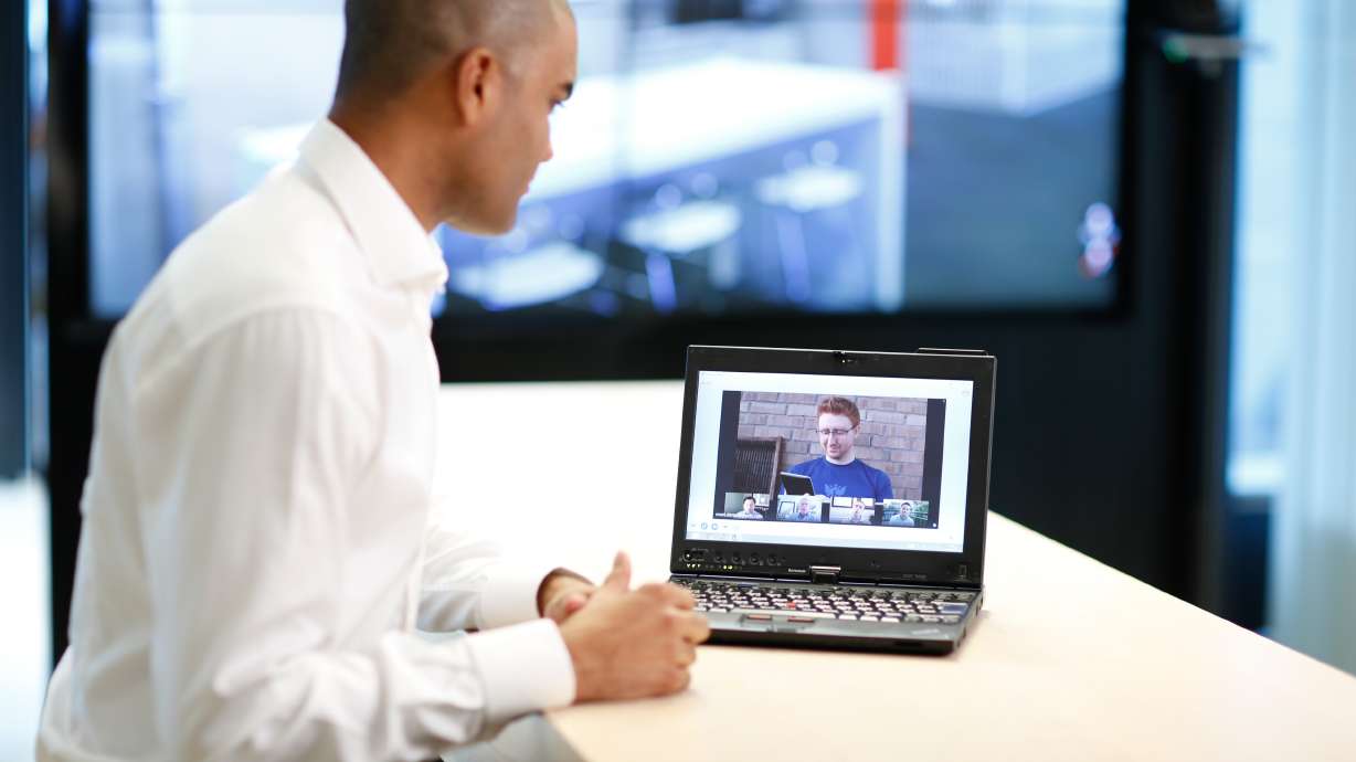 Delivering the broadest interoperability in the industry, Pexip Infinity connects SIP/H323 business video endpoints with Lync and Lync Online/Office 365 by transcoding native Microsoft technologies RDP, RTV, SVC.