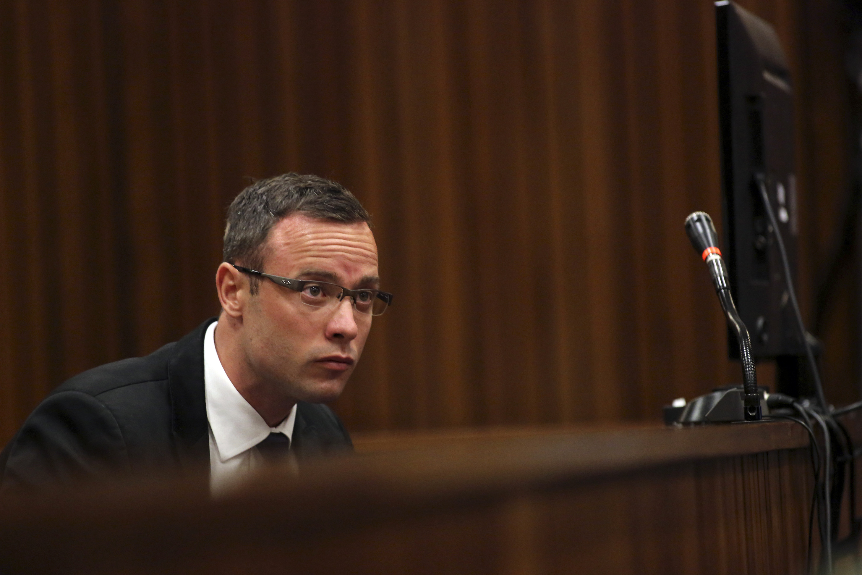 Pistorius trial starts after delay