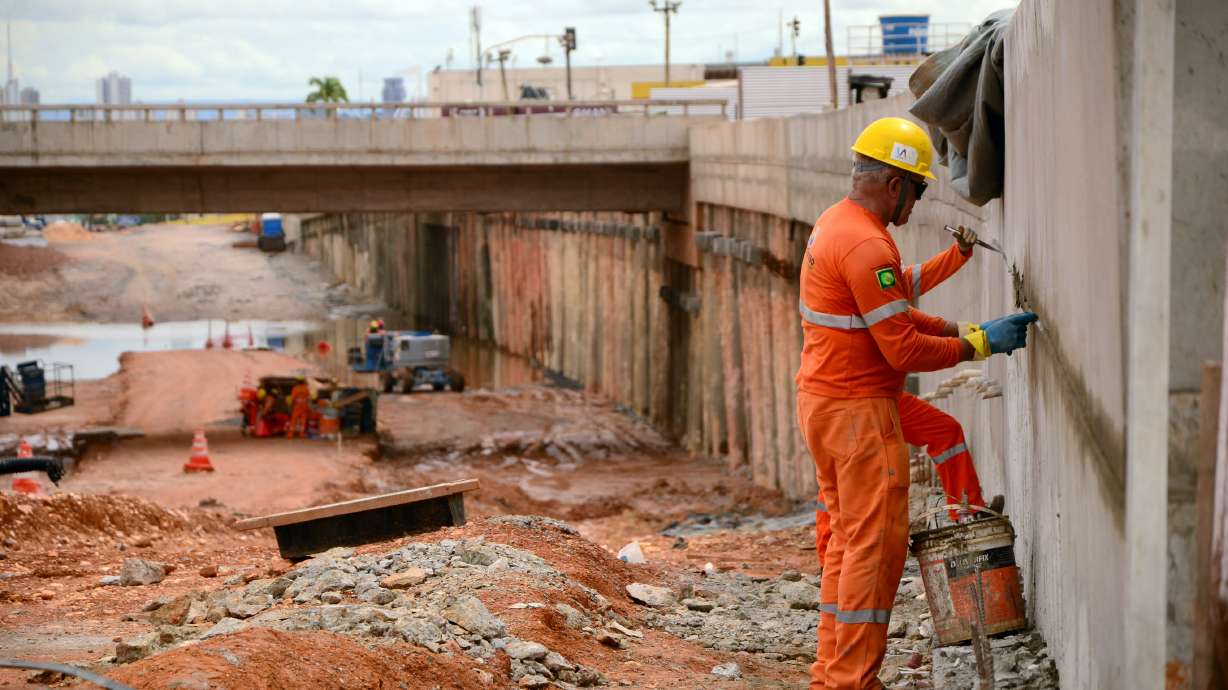 Brazil's WCup: Anger over waste, poor planning