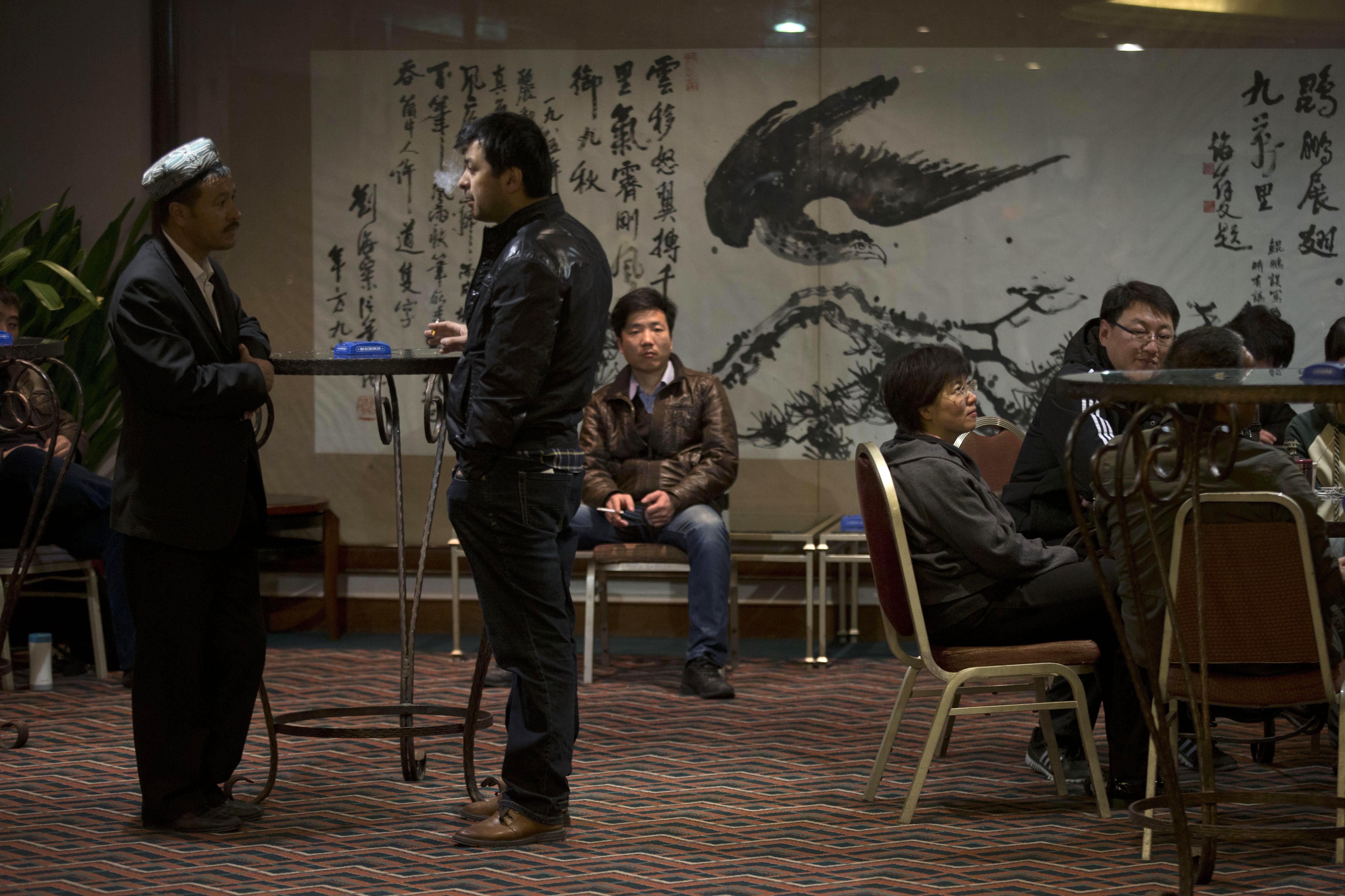 Relatives of jet's passengers struggle to cope