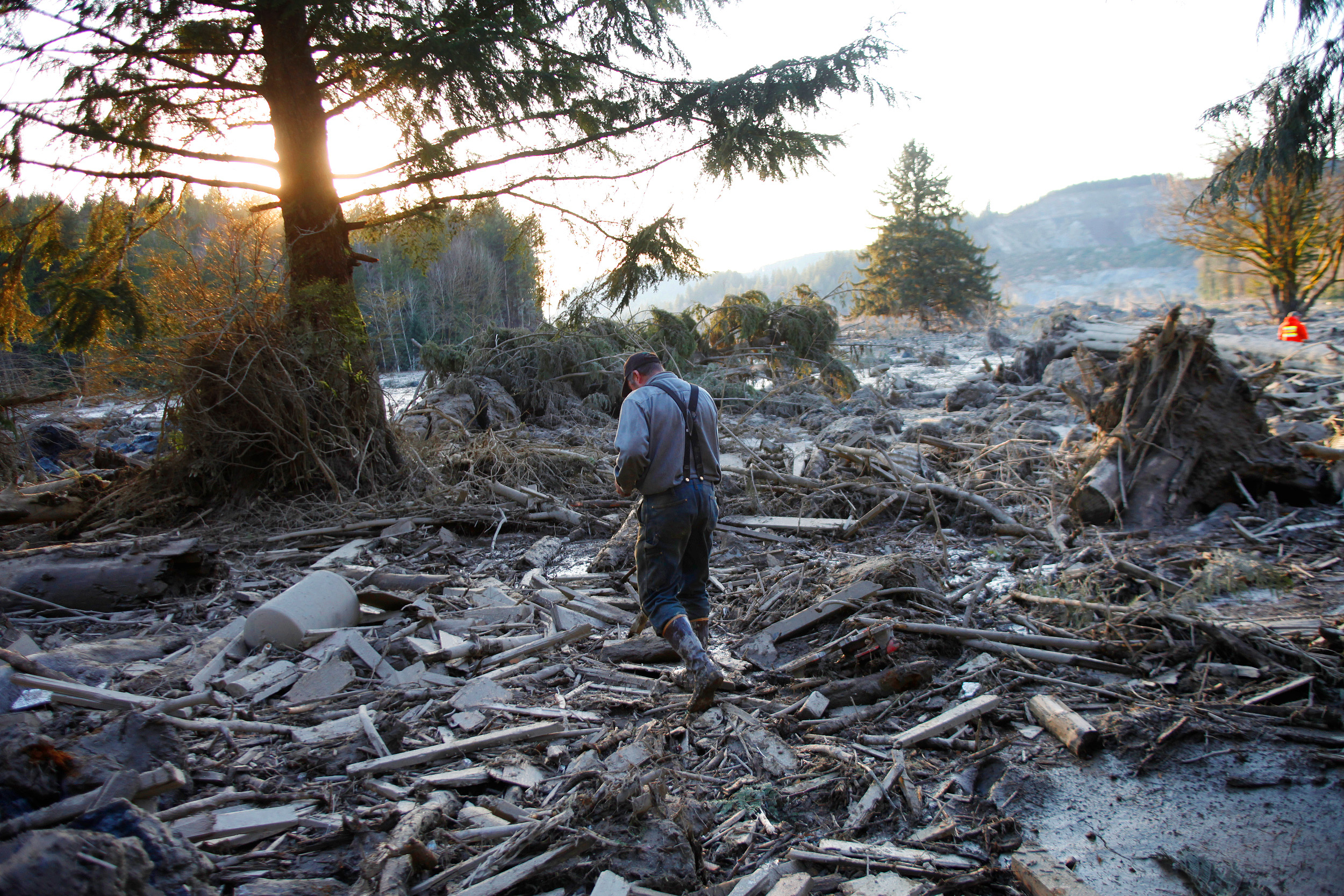 2 more bodies recovered from Washington mudslide