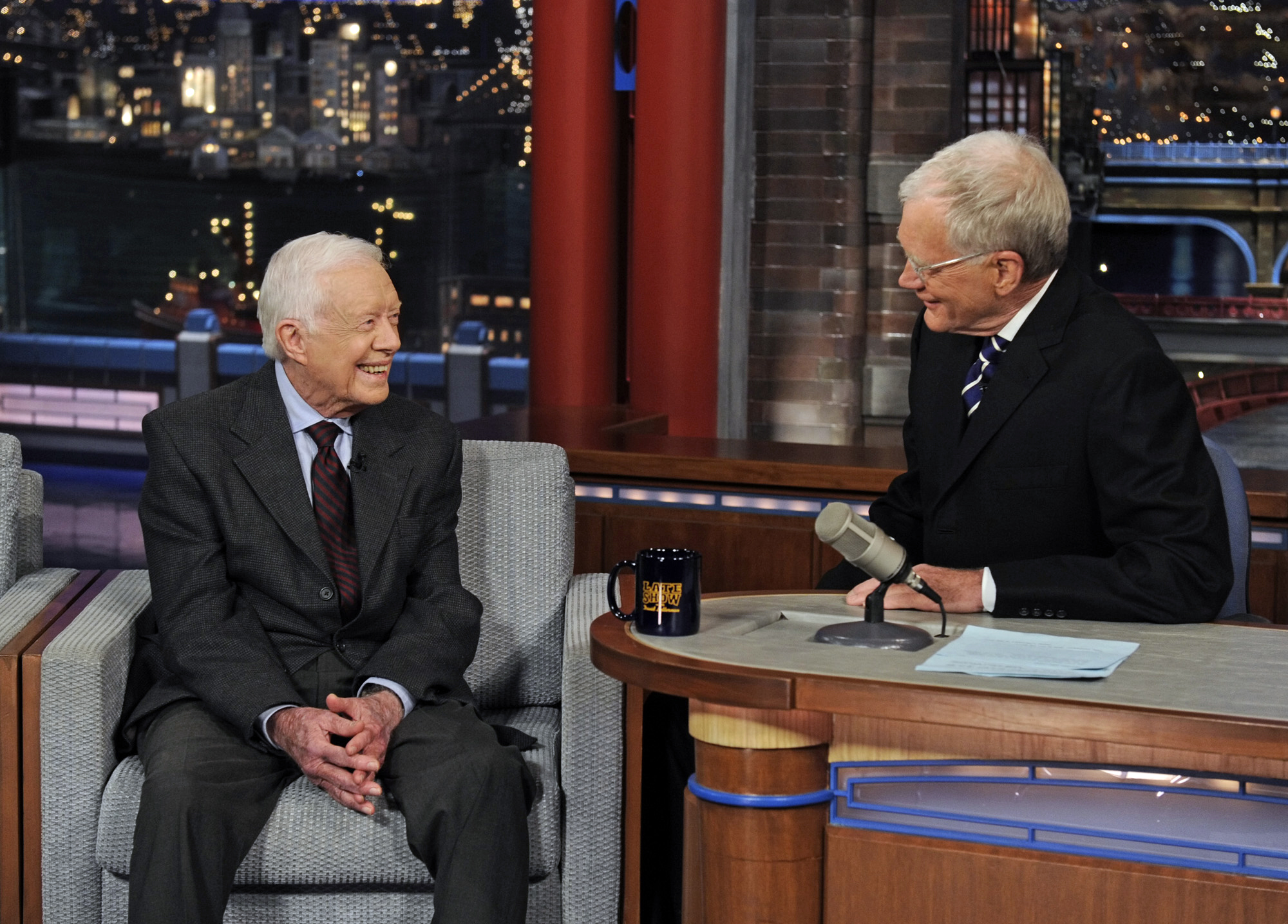 Carter: Russian invasion of Crimea 'inevitable'