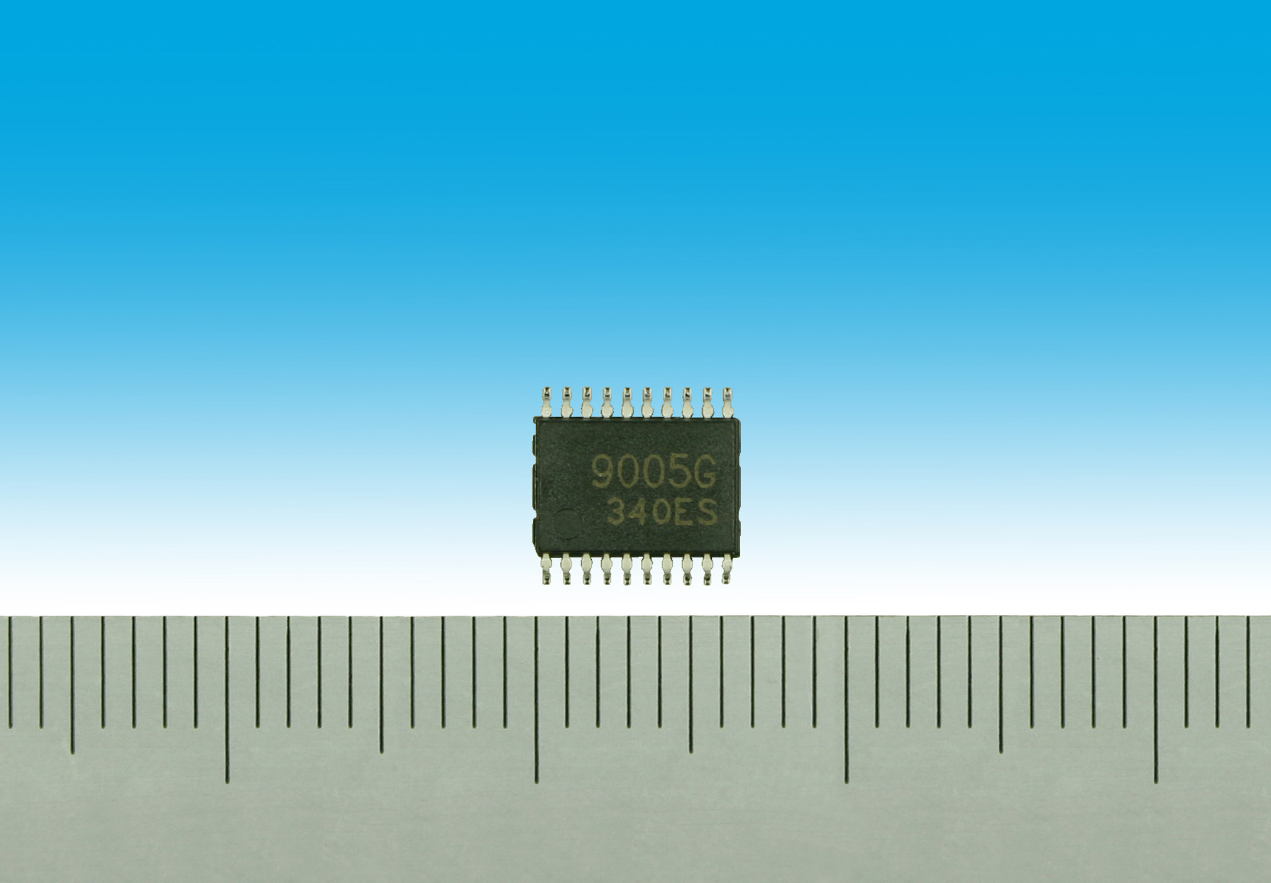 Toshiba Inicia los Embarques de Muestras de los Circuitos Integrados Reguladores para Aplicaciones Automotrices