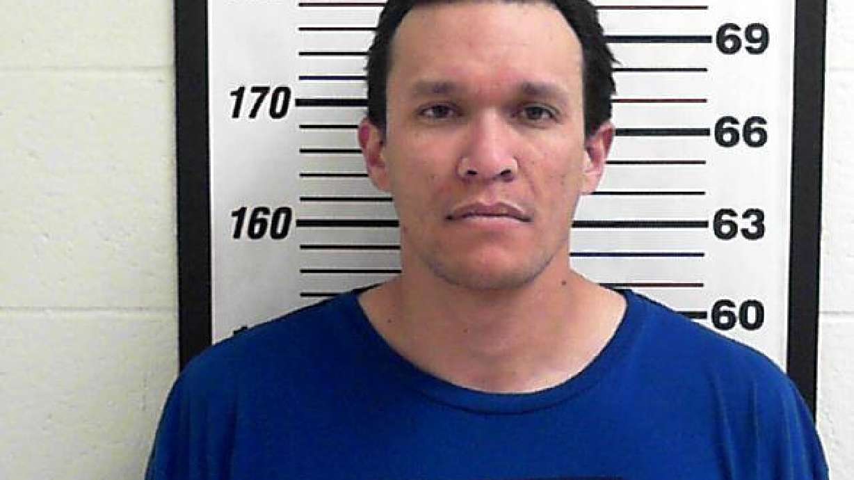 Christopher Reeves arrested in Superman shirt on DUI charge, deputies say