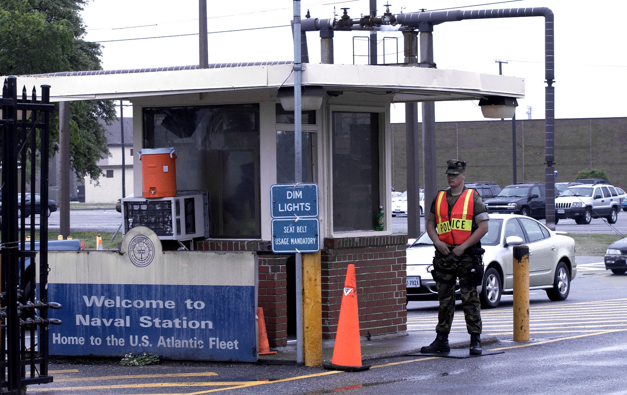 Navy: Sailor died at Va. base protecting colleague