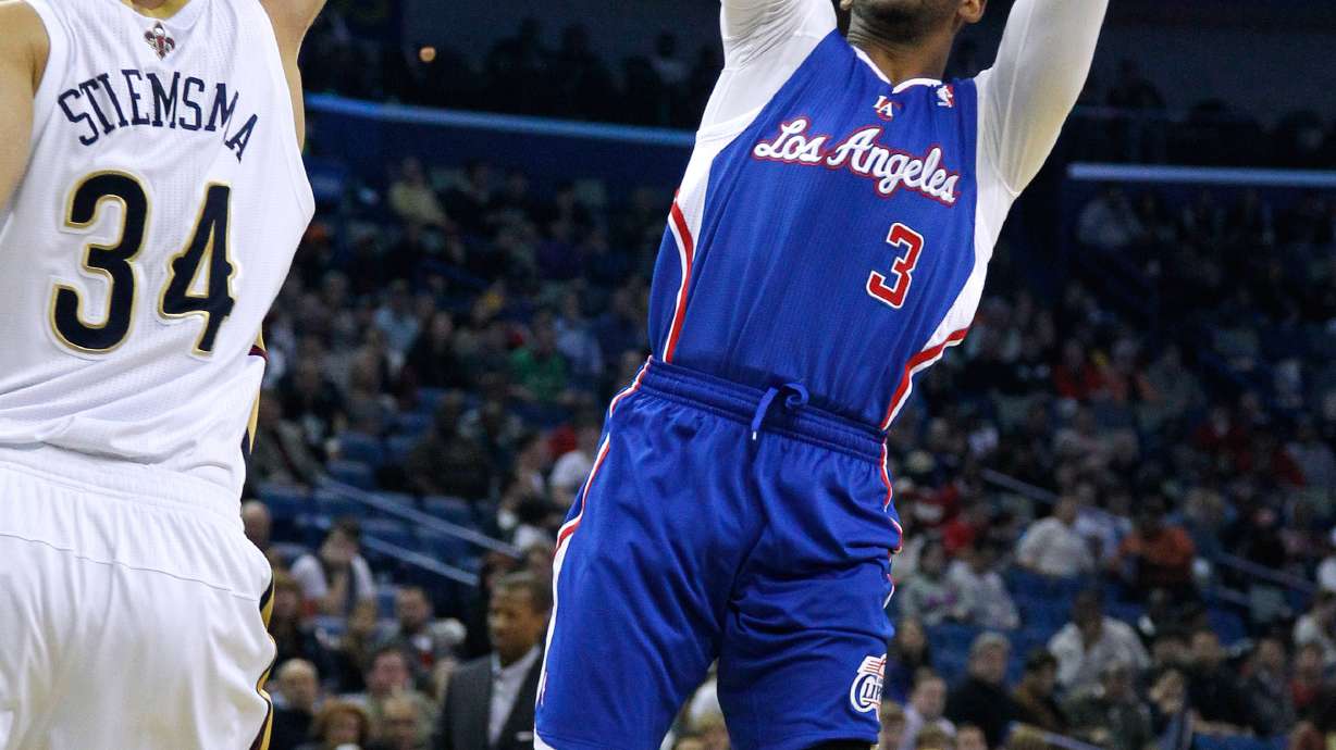 Davis powers Pelicans past Clippers, 98-96