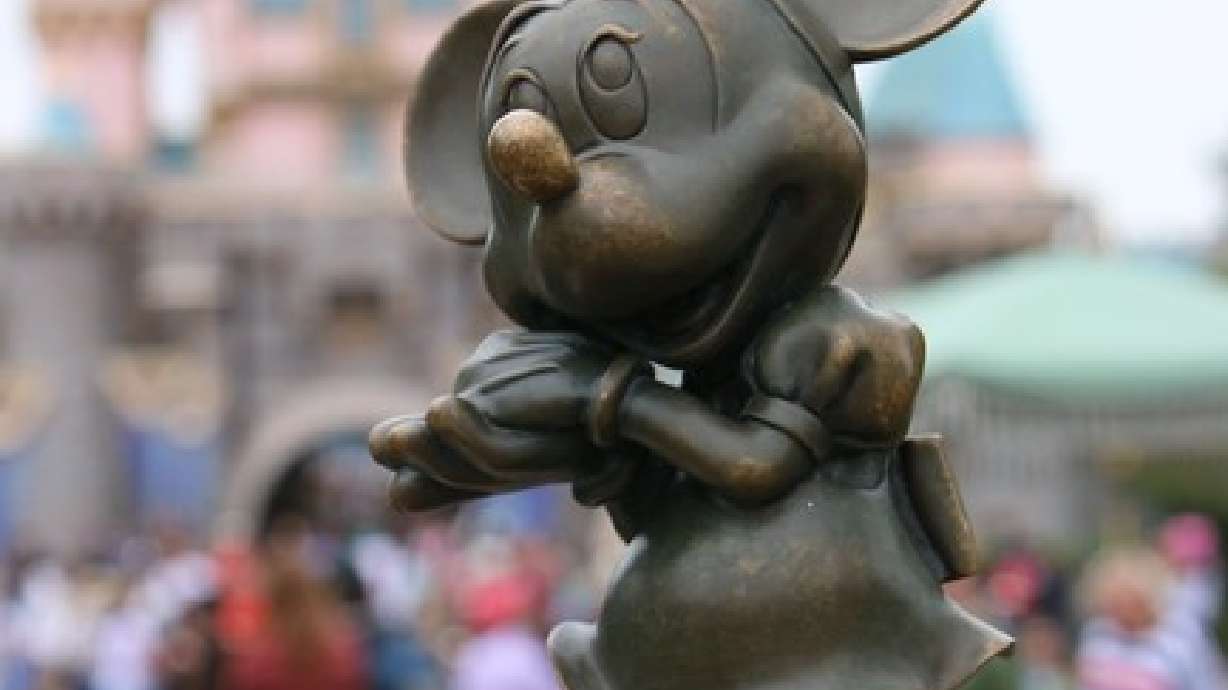 16 lessons learned on spring break at Disneyland