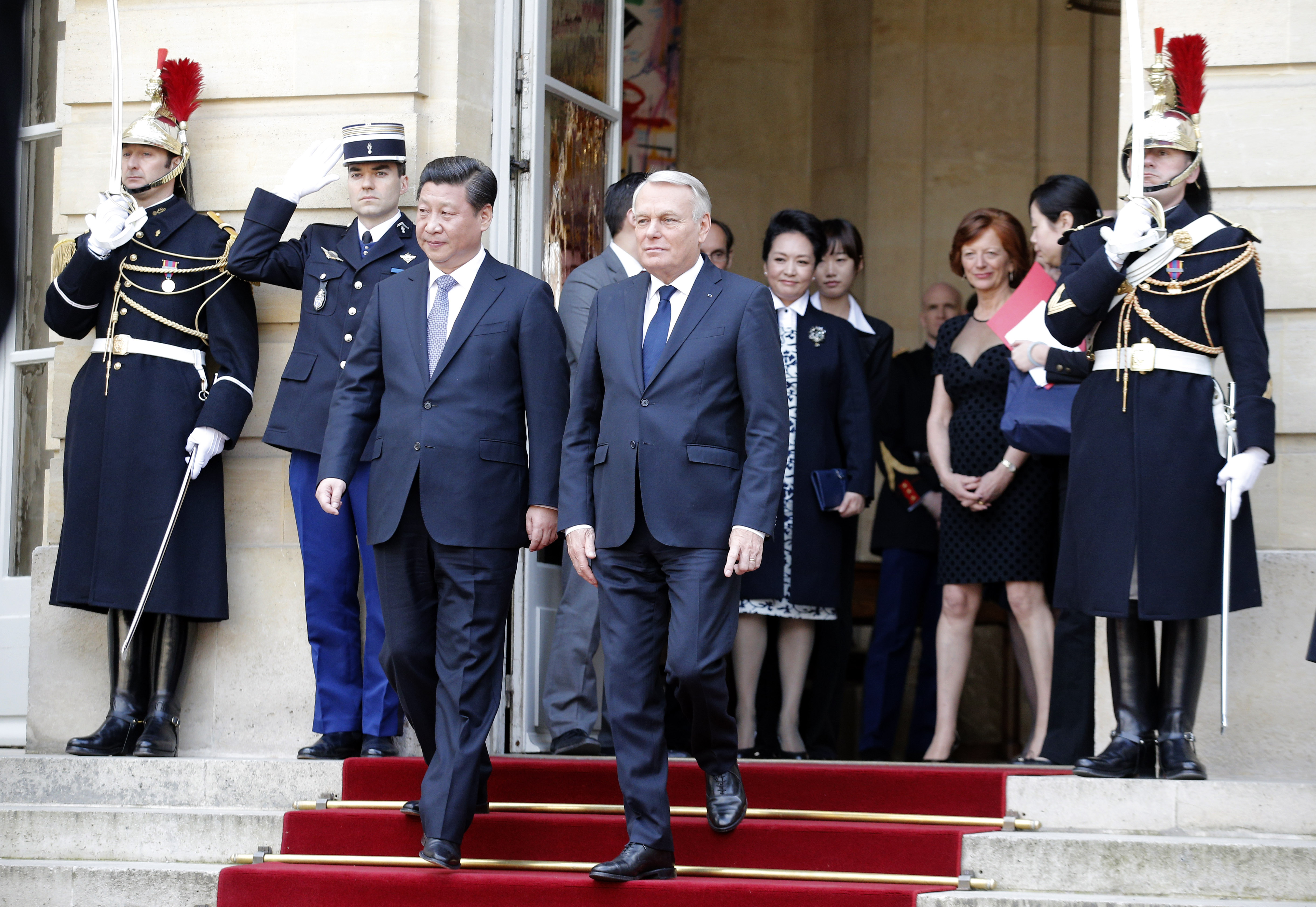 China president gets secret, sumptuous French menu