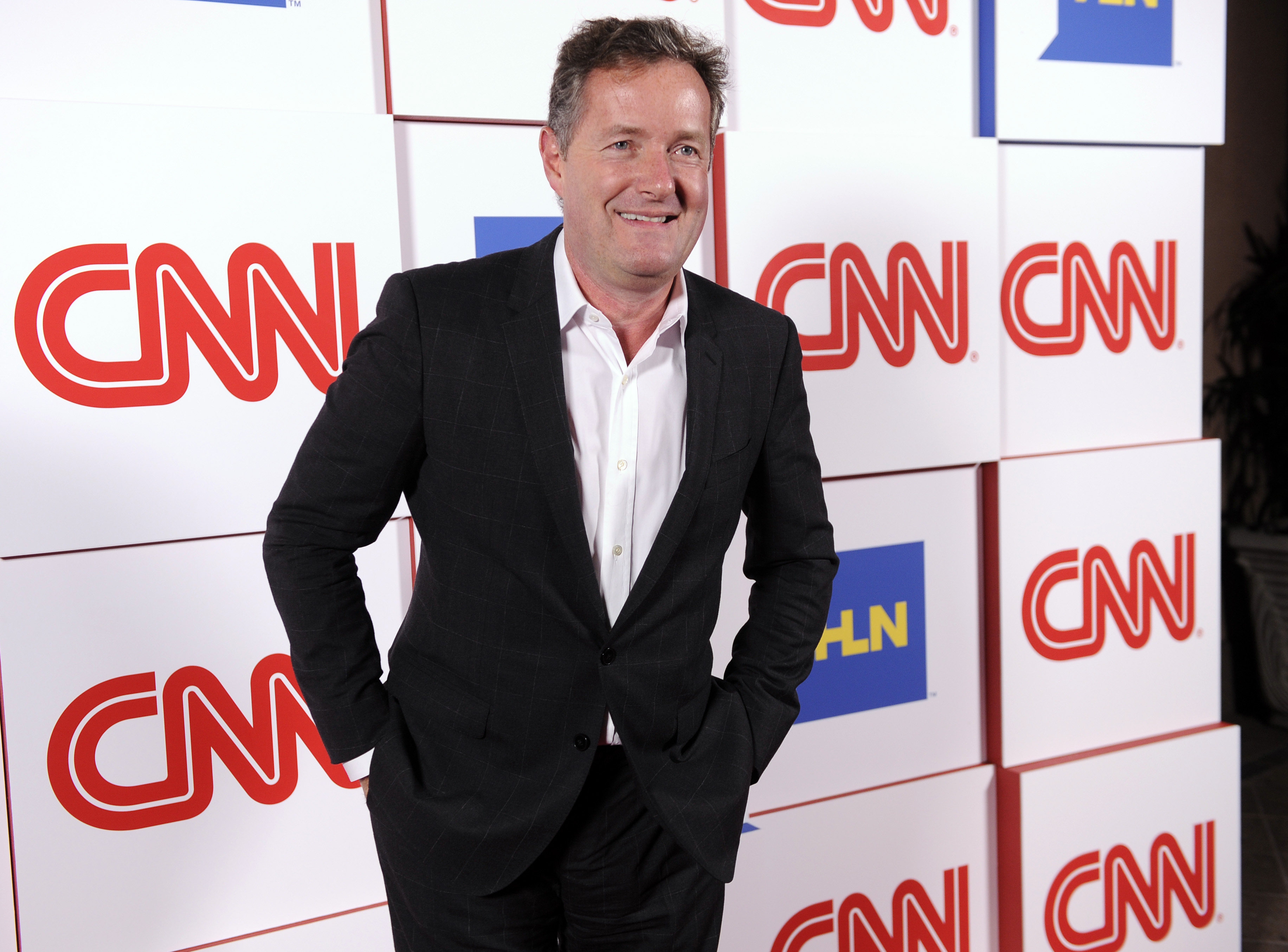 Piers Morgan ends CNN show with gun-control plea
