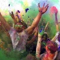 Photos: Utahns welcome spring in annual Festival of Colors