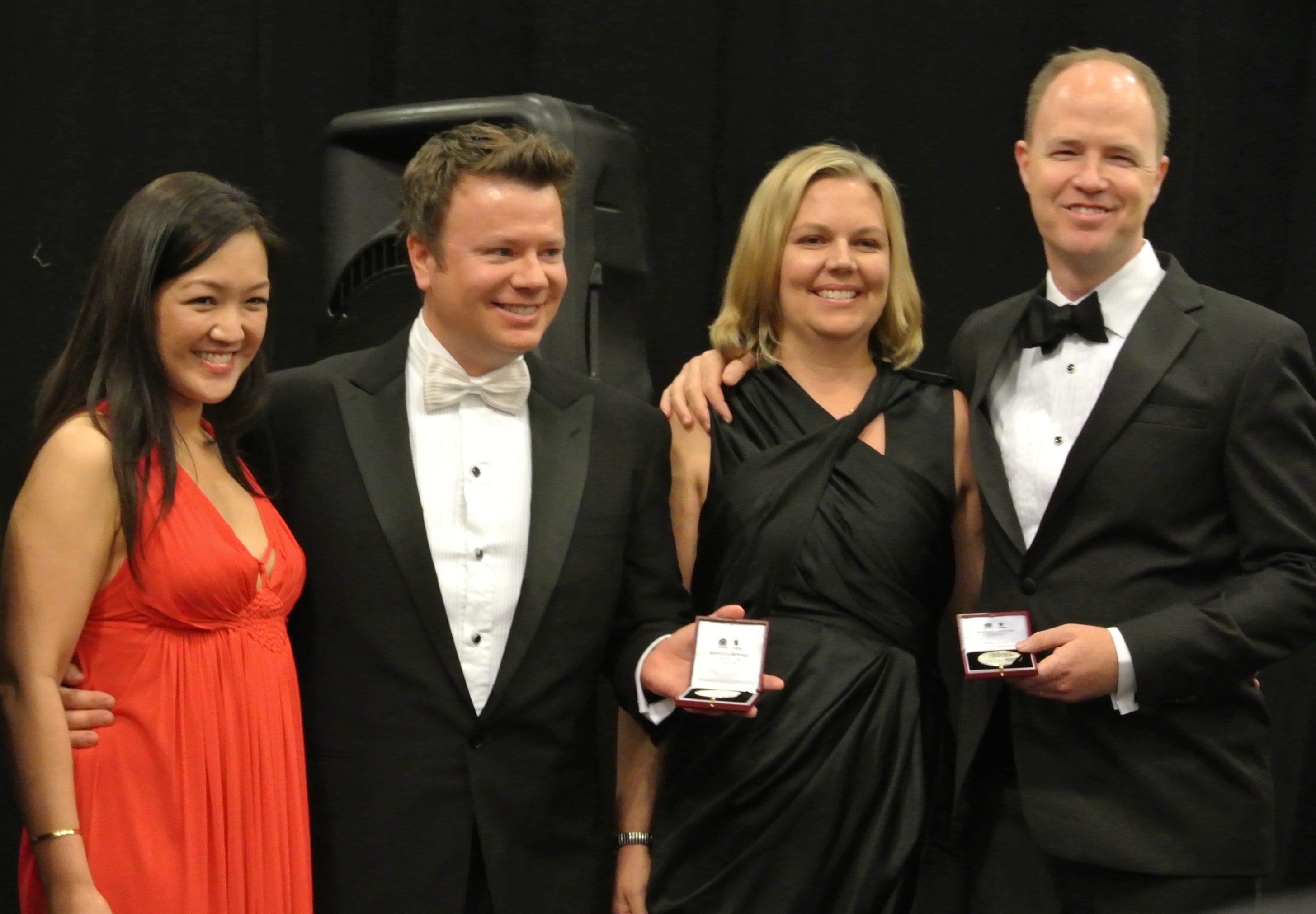 Cathay Pacific Pilots Receive IFALPA’s Polaris Award