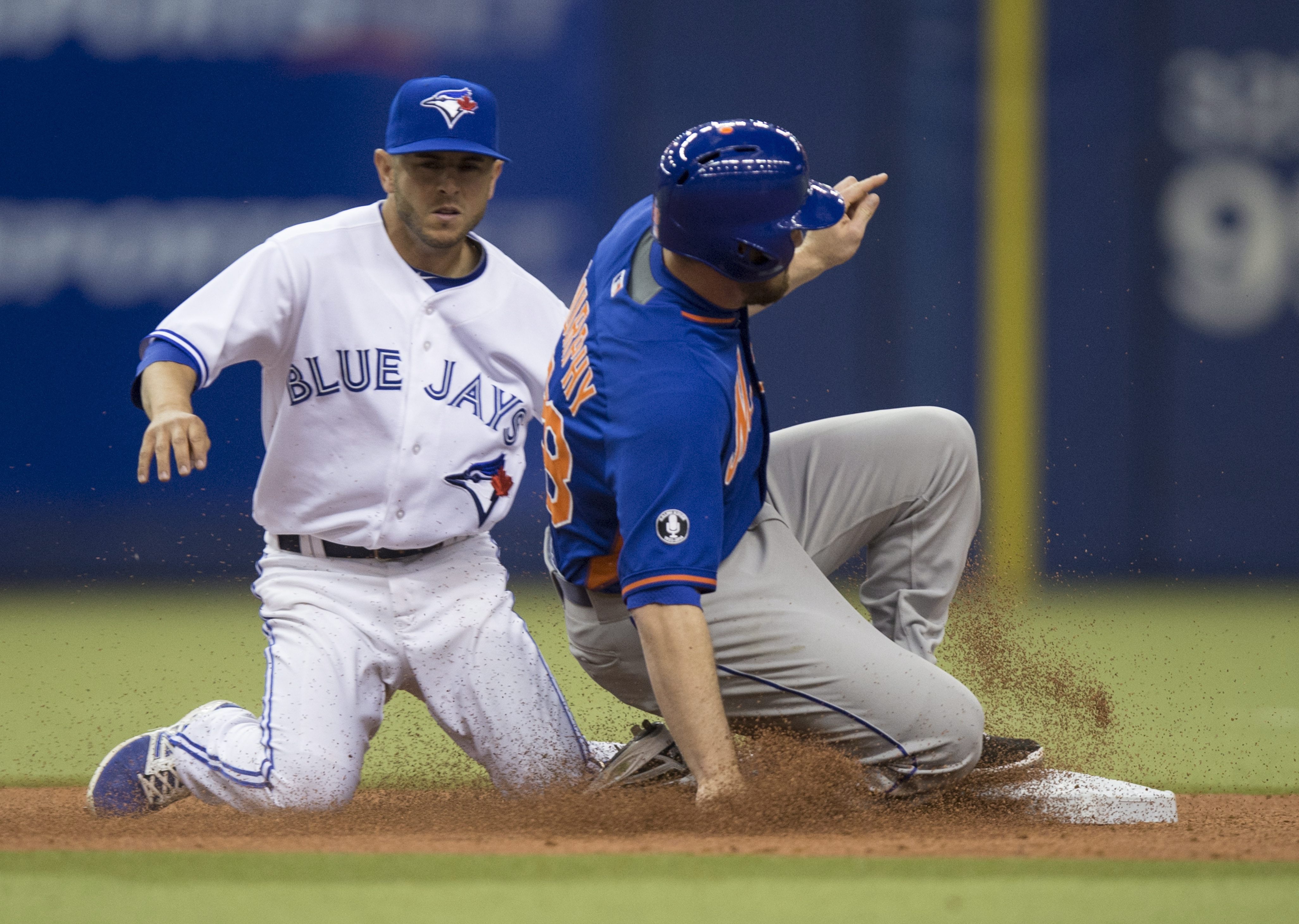 Mets missing 2B Murphy, OF Chris Young in opener